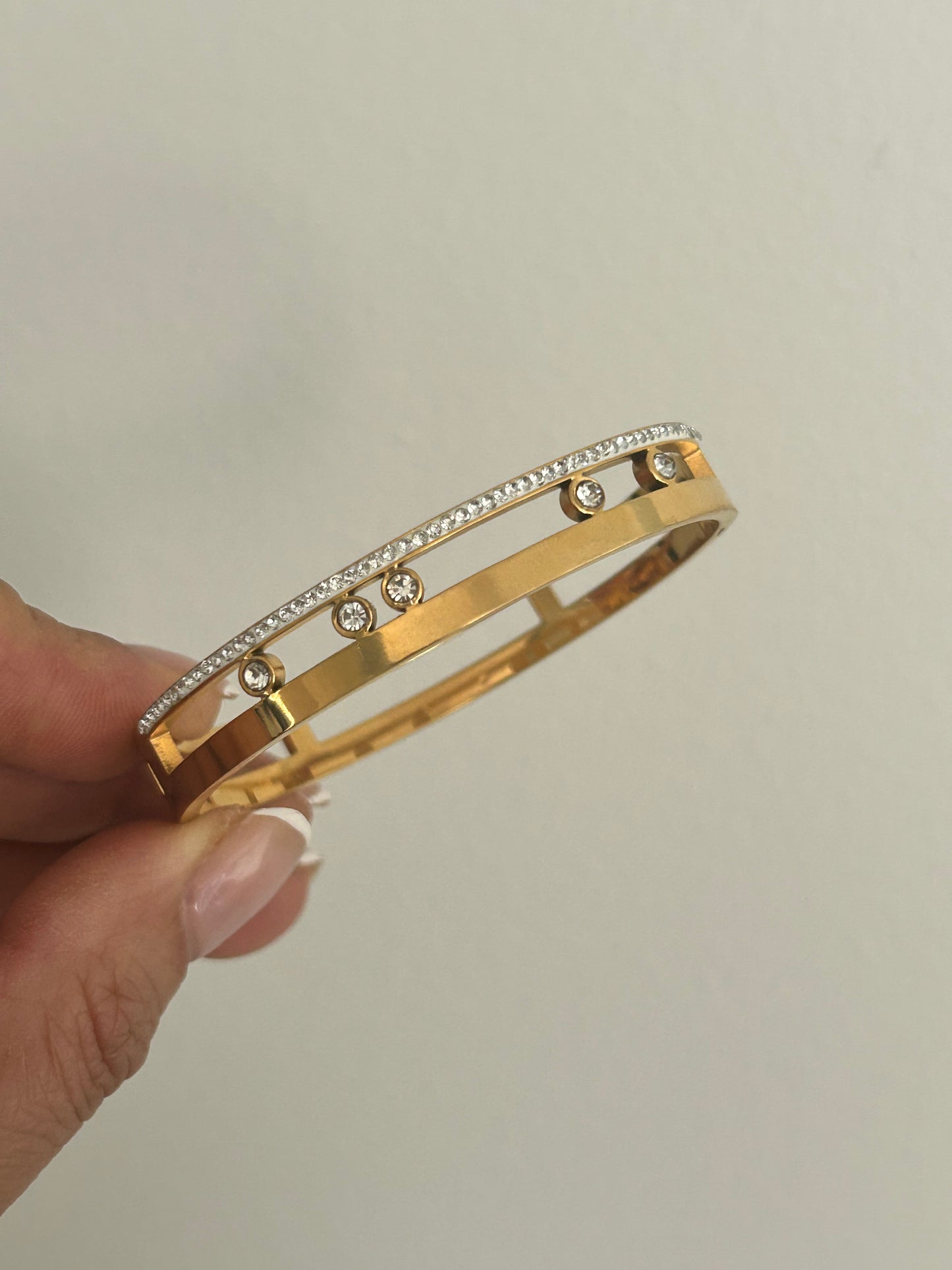 Vespera bangle