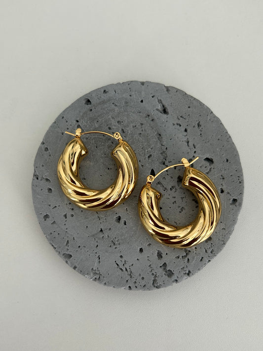 Arifa Hoop Earrings