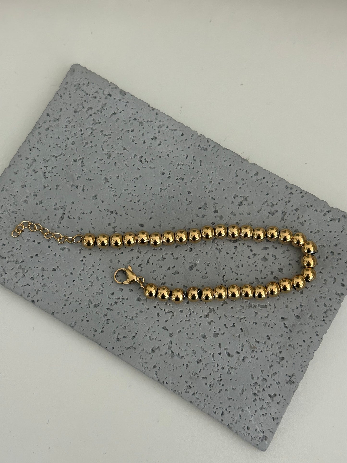 Kamila Bracelet • Dainty gold beaded bracelet