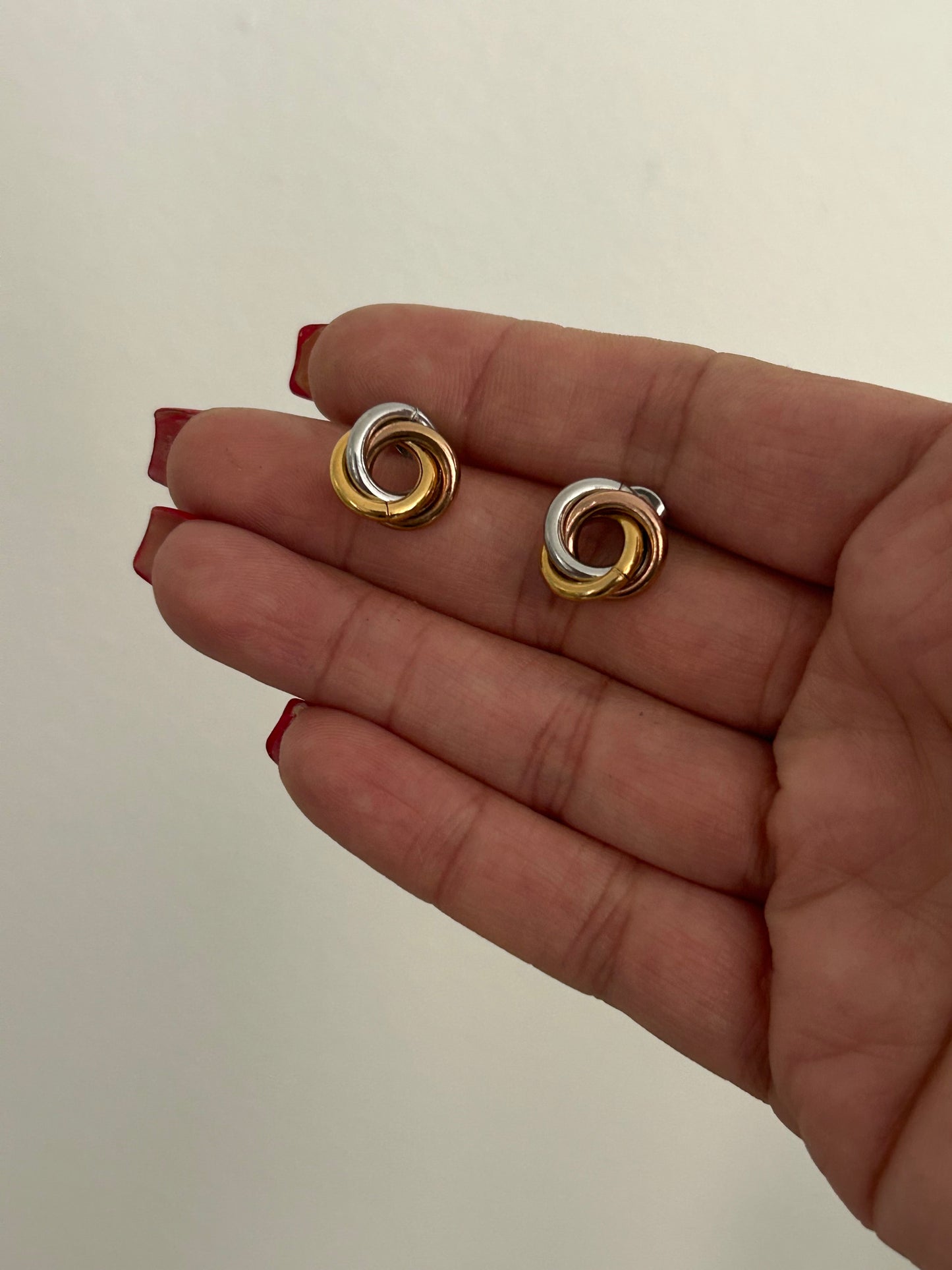 Risla earrings • Three tone Intertwined circle Studs