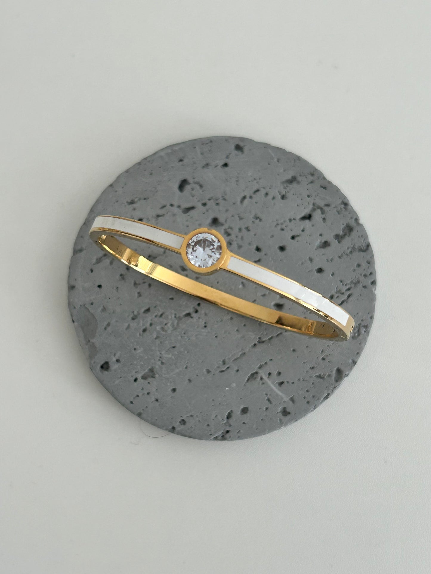 Indie bangle