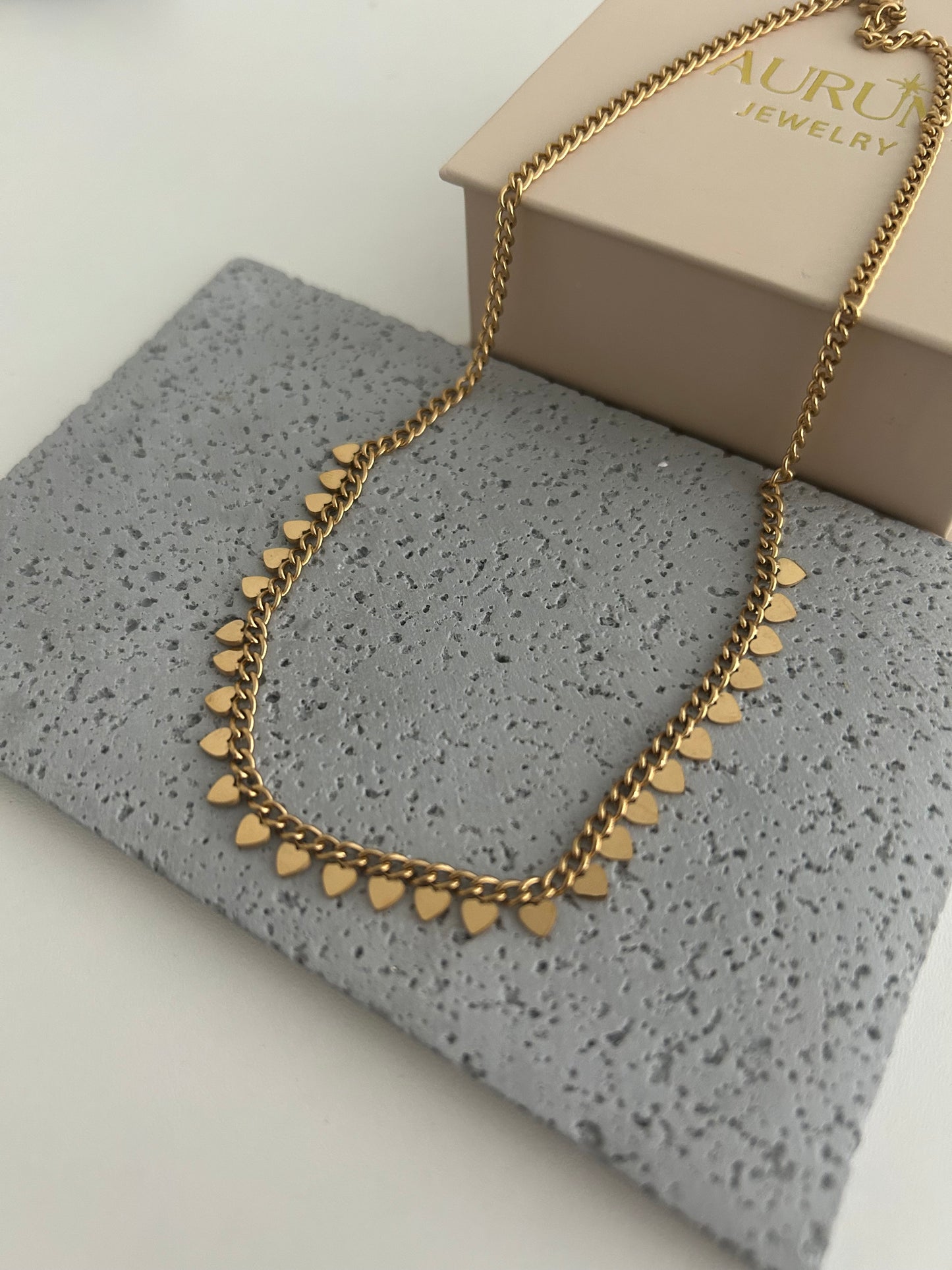 Sakeena necklace• Heart charm necklace