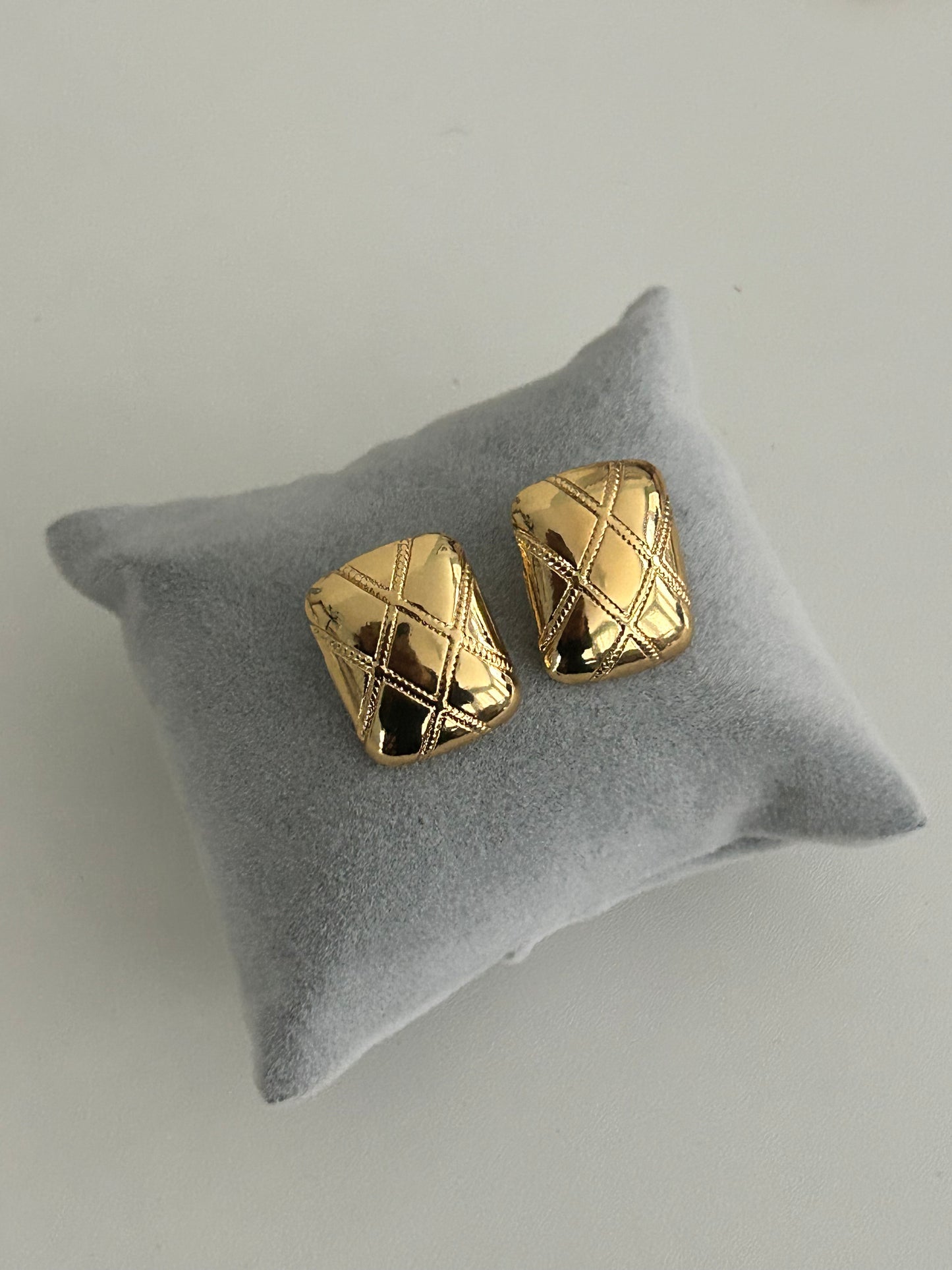 Shumaila Earrings • Chunky Gold earrings