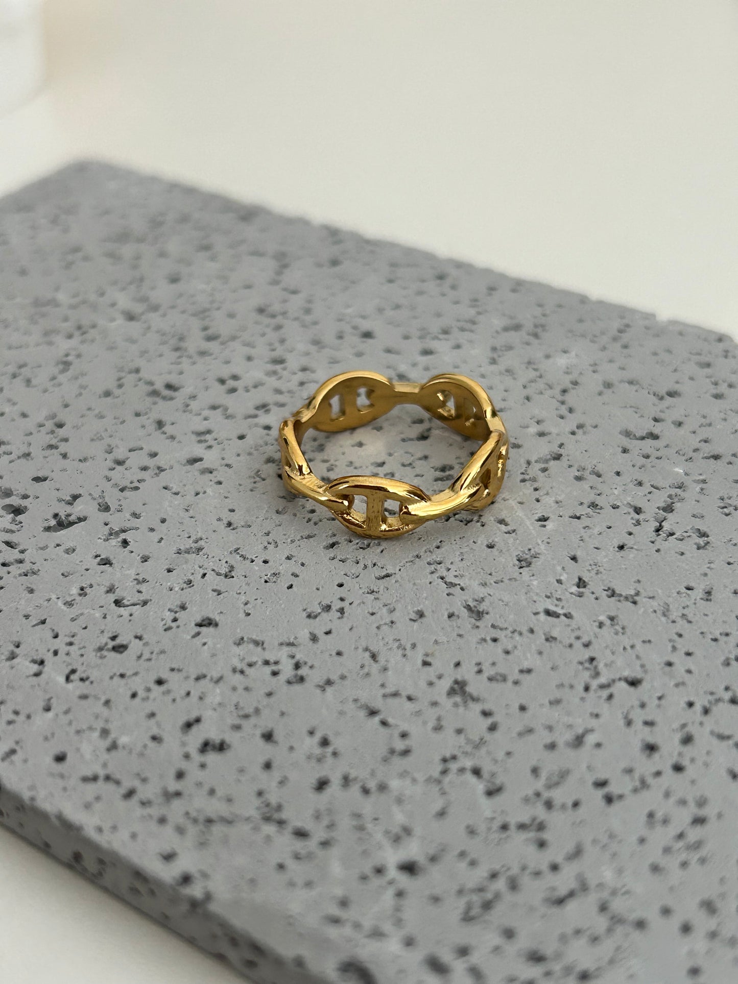 Auréa Link ring • Gold Chain-Link Band