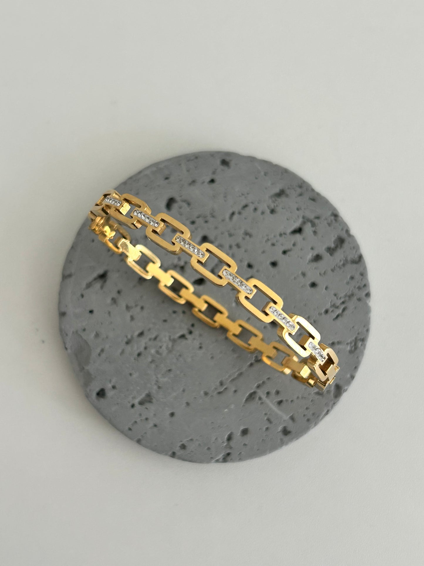 Selene bangle