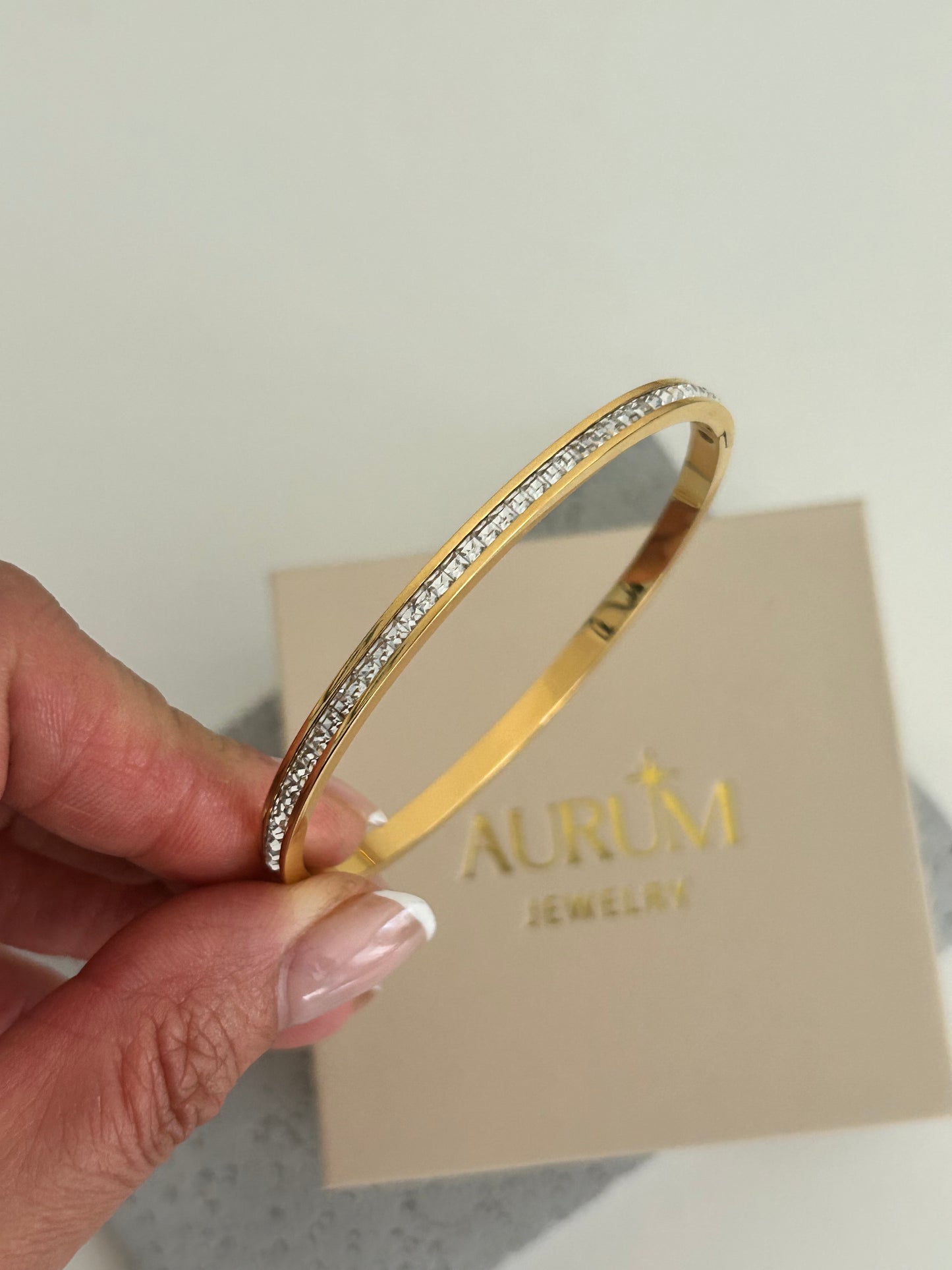 Afsaneh bangle - Must-have Gold Bangle with rhinestones