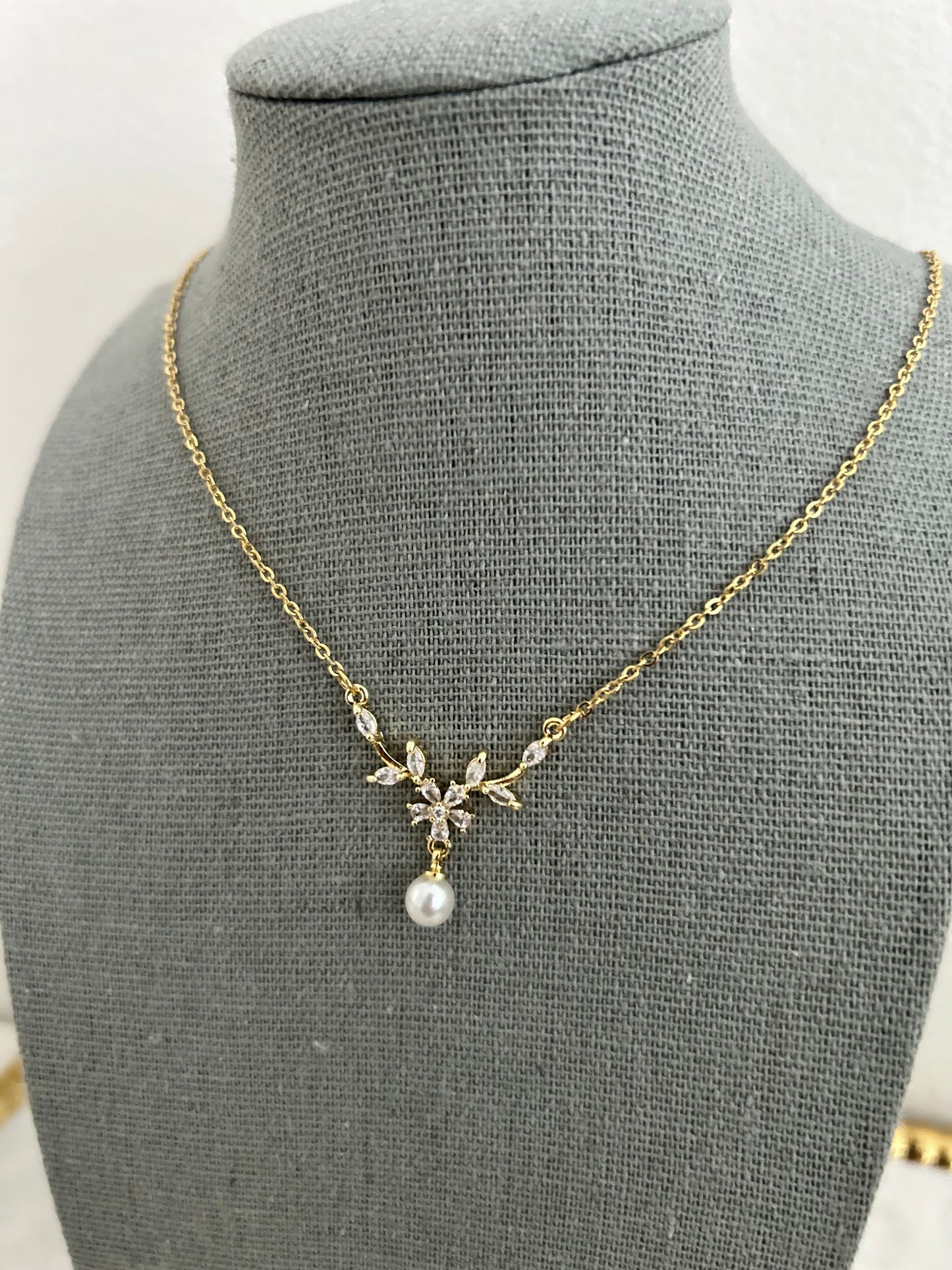 Murielle Necklace • Delicate Floral Necklace