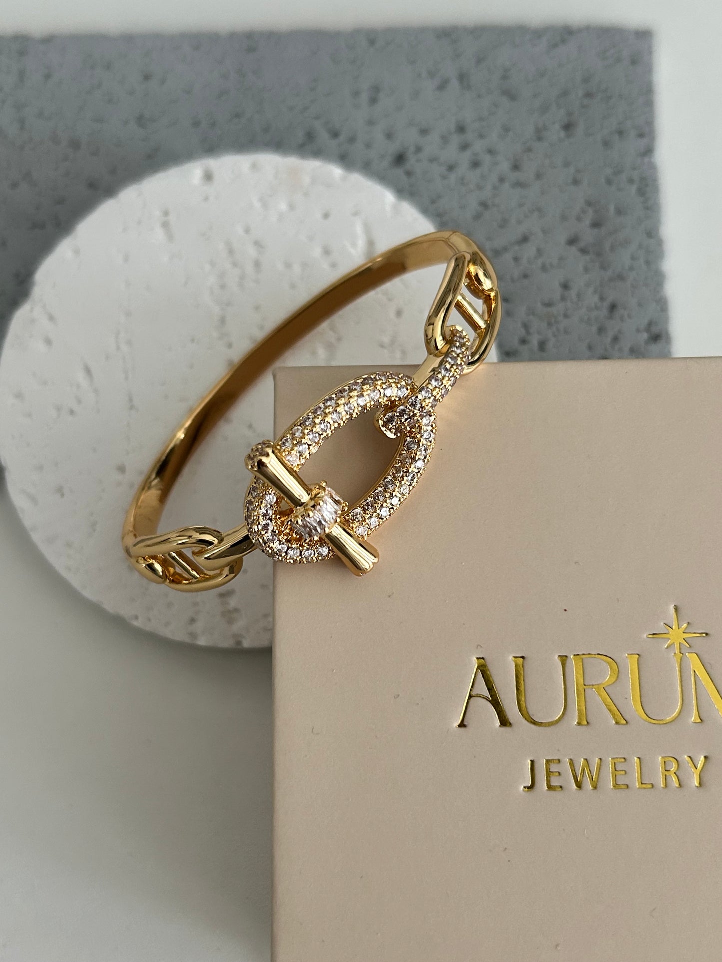 Whitney link bangle •14k gold plated crystal link bangle