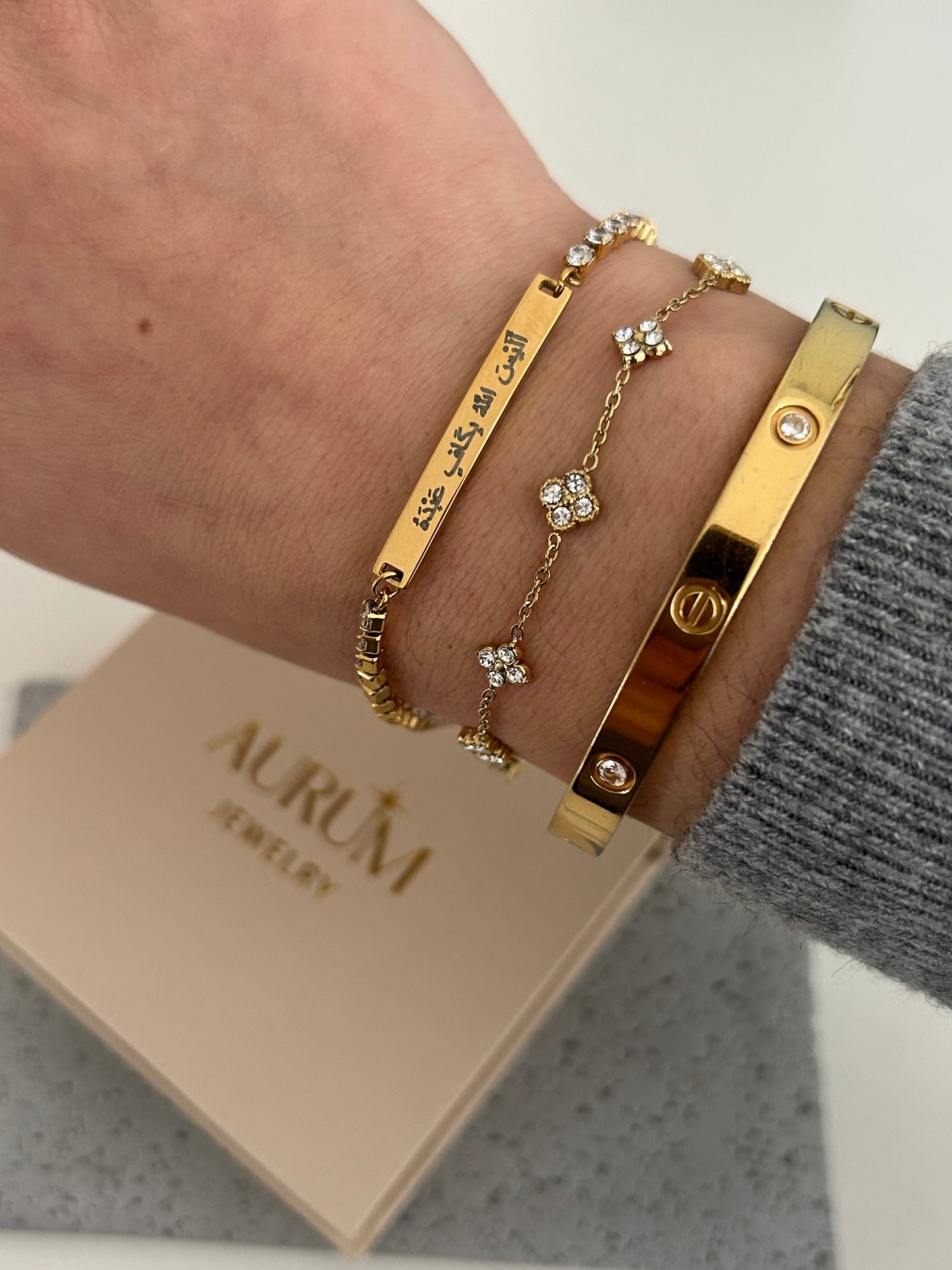 Tennis bracelet أَلَيْسَ اللَّهُ بِكَافٍ عَبْدَهُ “