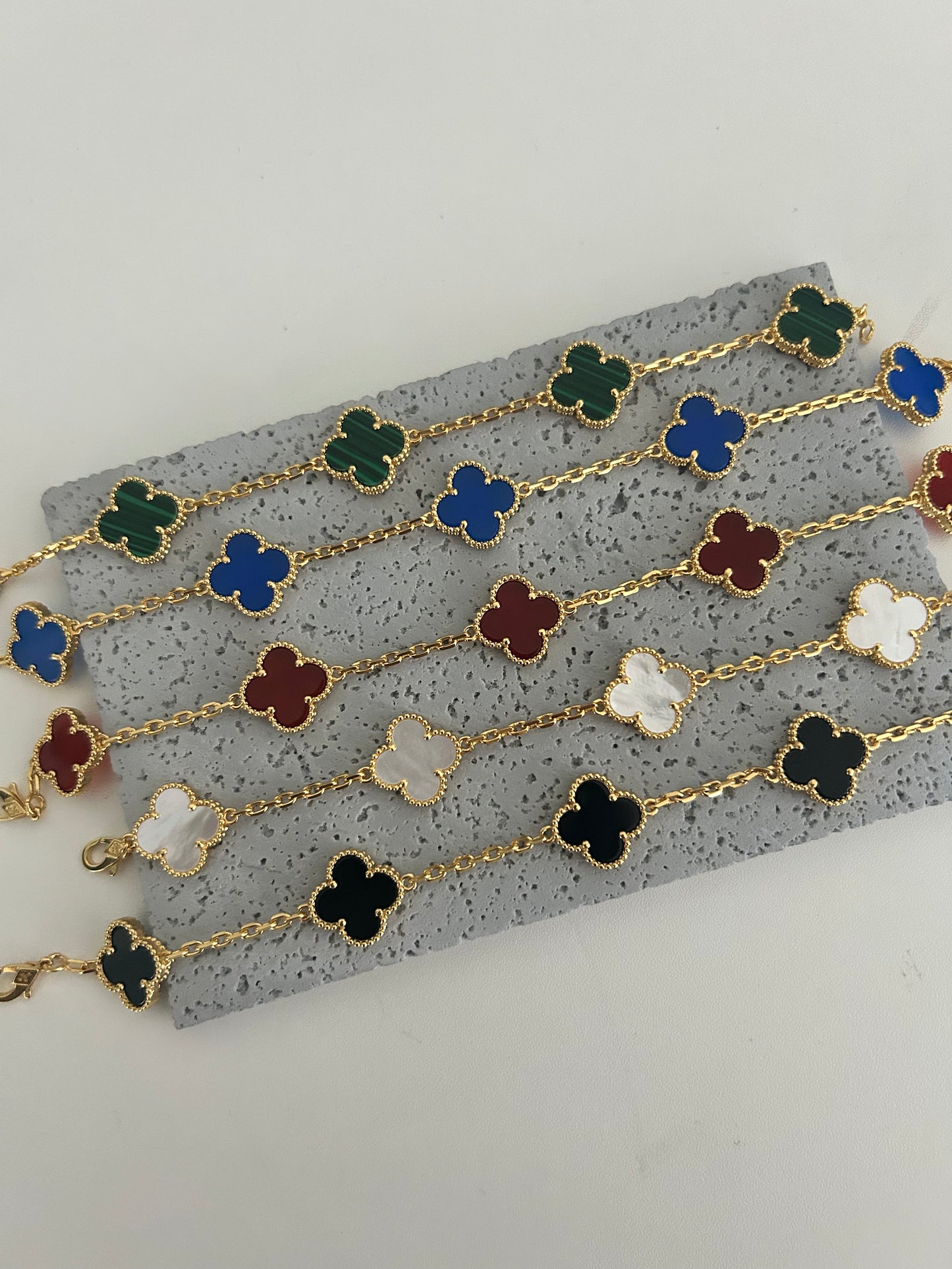 Anya bracelet • Green four leaf clover bracelet