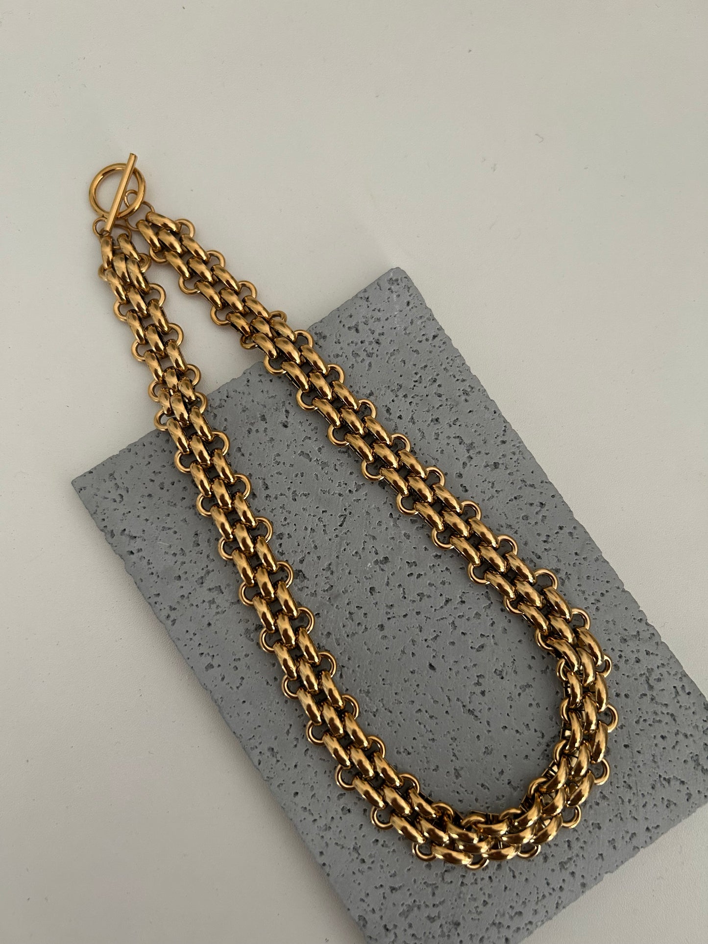 Kajol Gold thick Chain link Necklace
