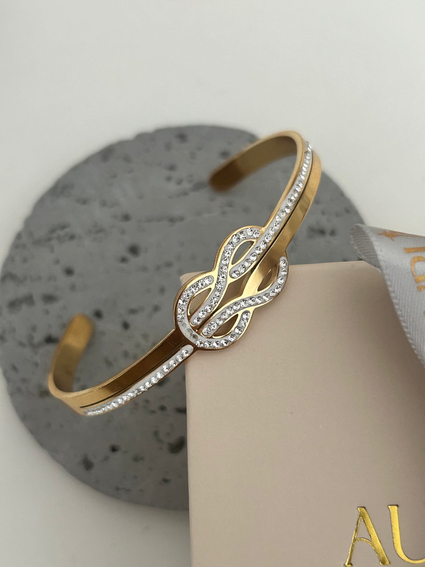 Selin Cuff bangle