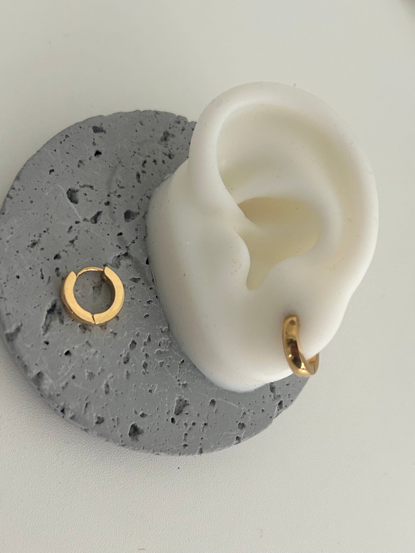 River hoop earring • Minimalist Everyday Wear Huggies