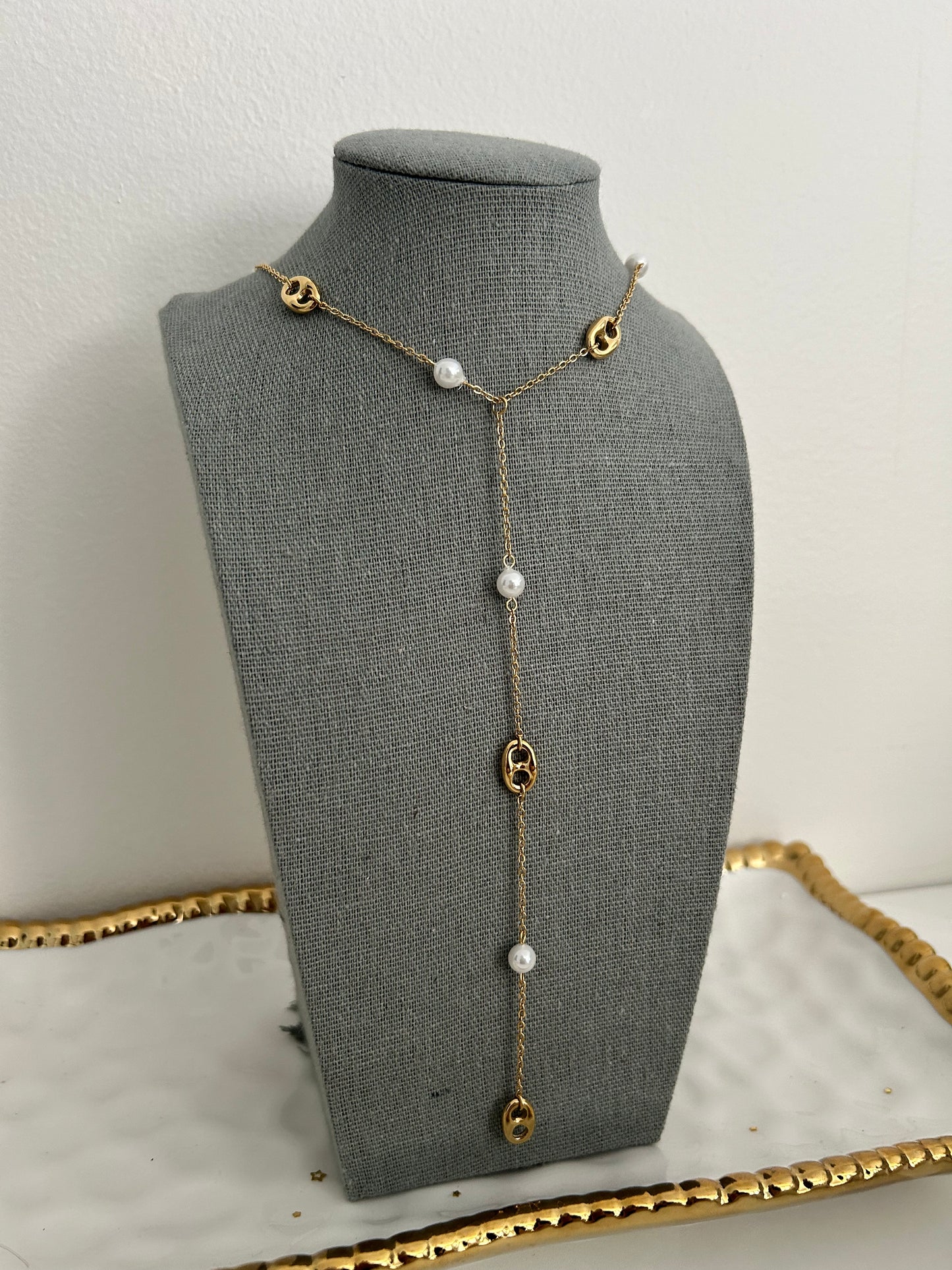 Elena necklace• Pearly Y necklace