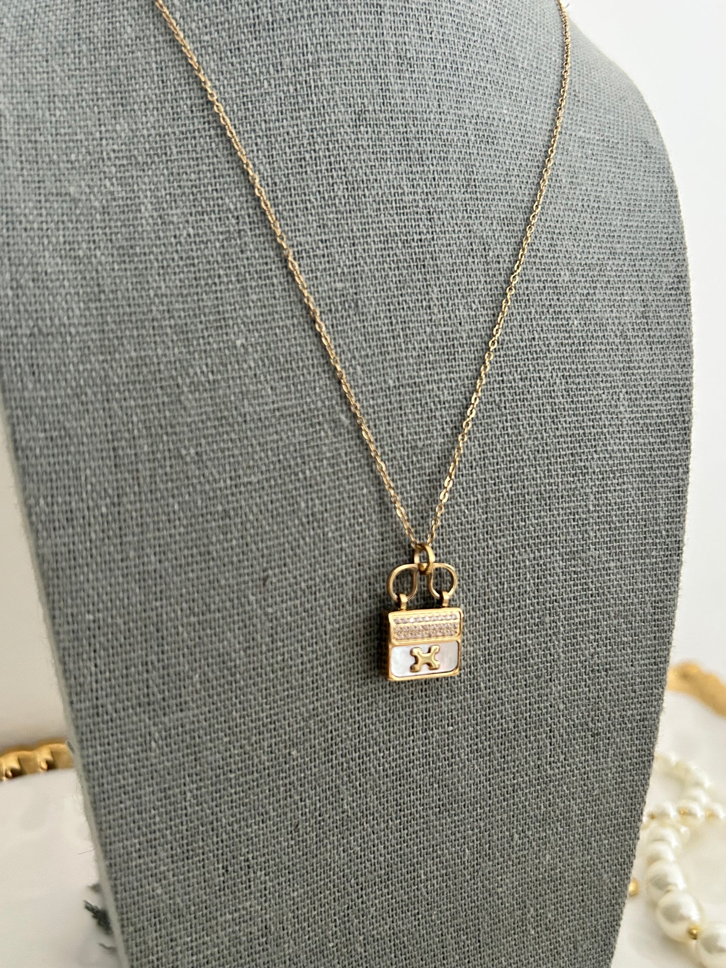 Farasha necklace