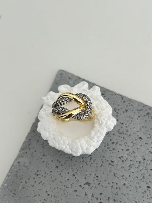 Rhea Ring • Gold ring