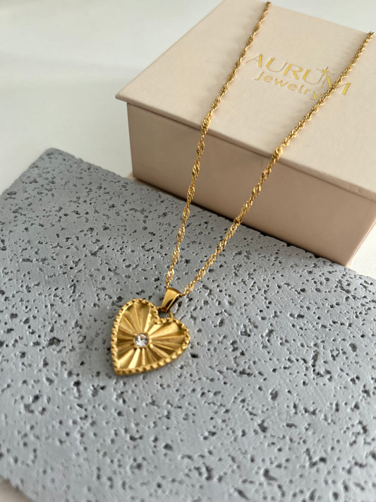 Everly Necklace • Heart Necklace