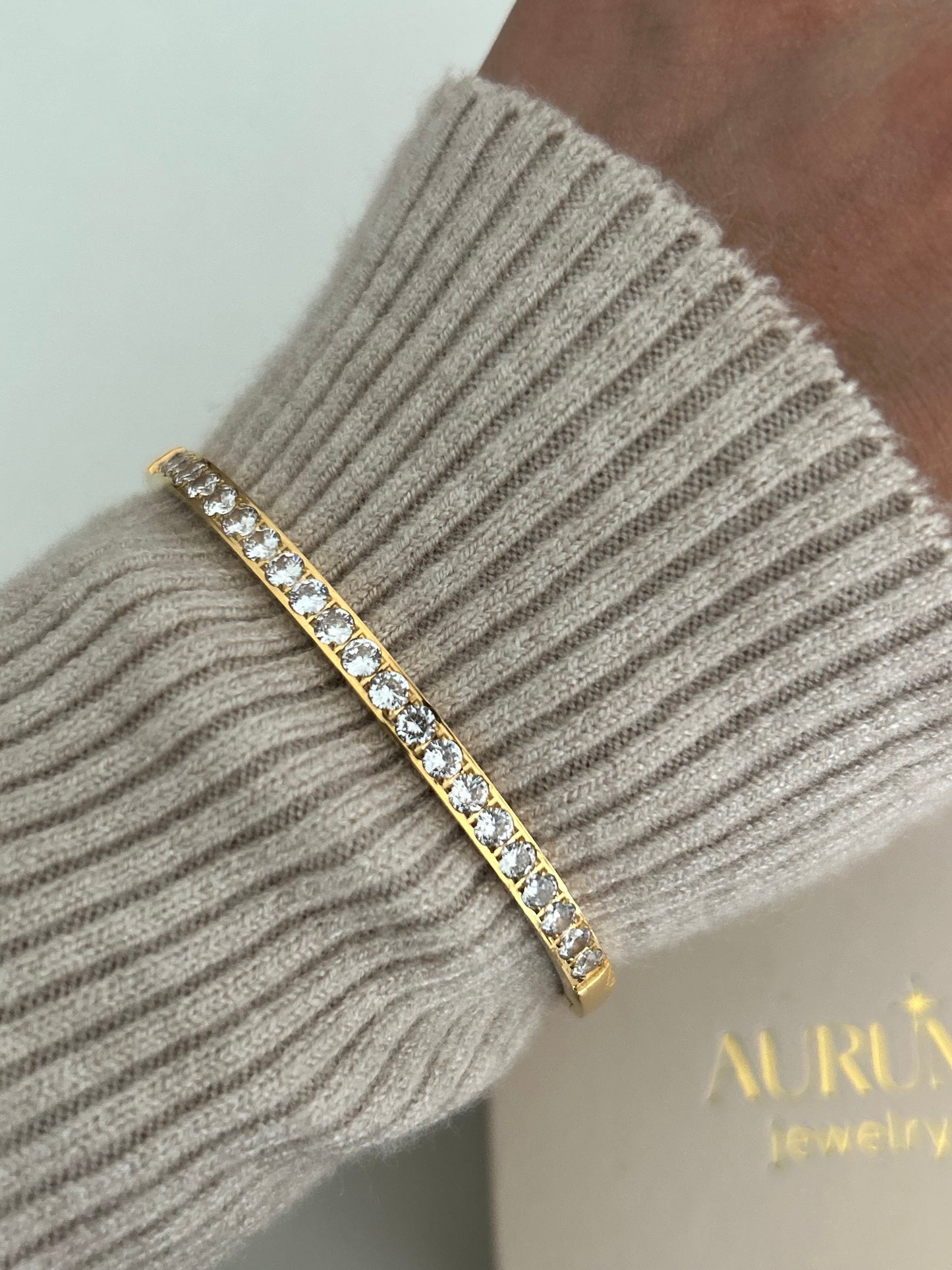 Afsaneh bangle - Must-have Gold Bangle with rhinestones