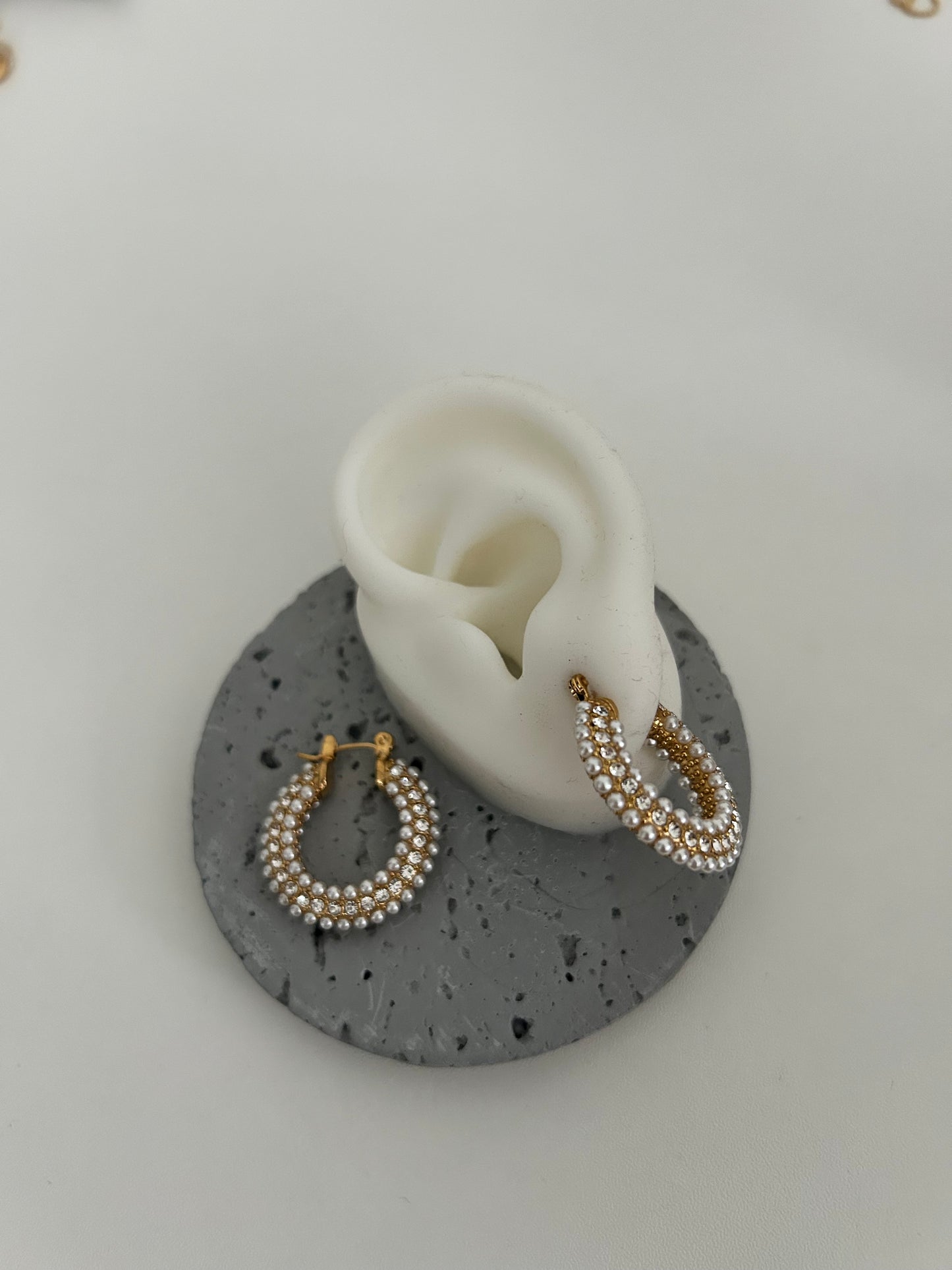 Angelika earrings • Pearl Hoop earrings