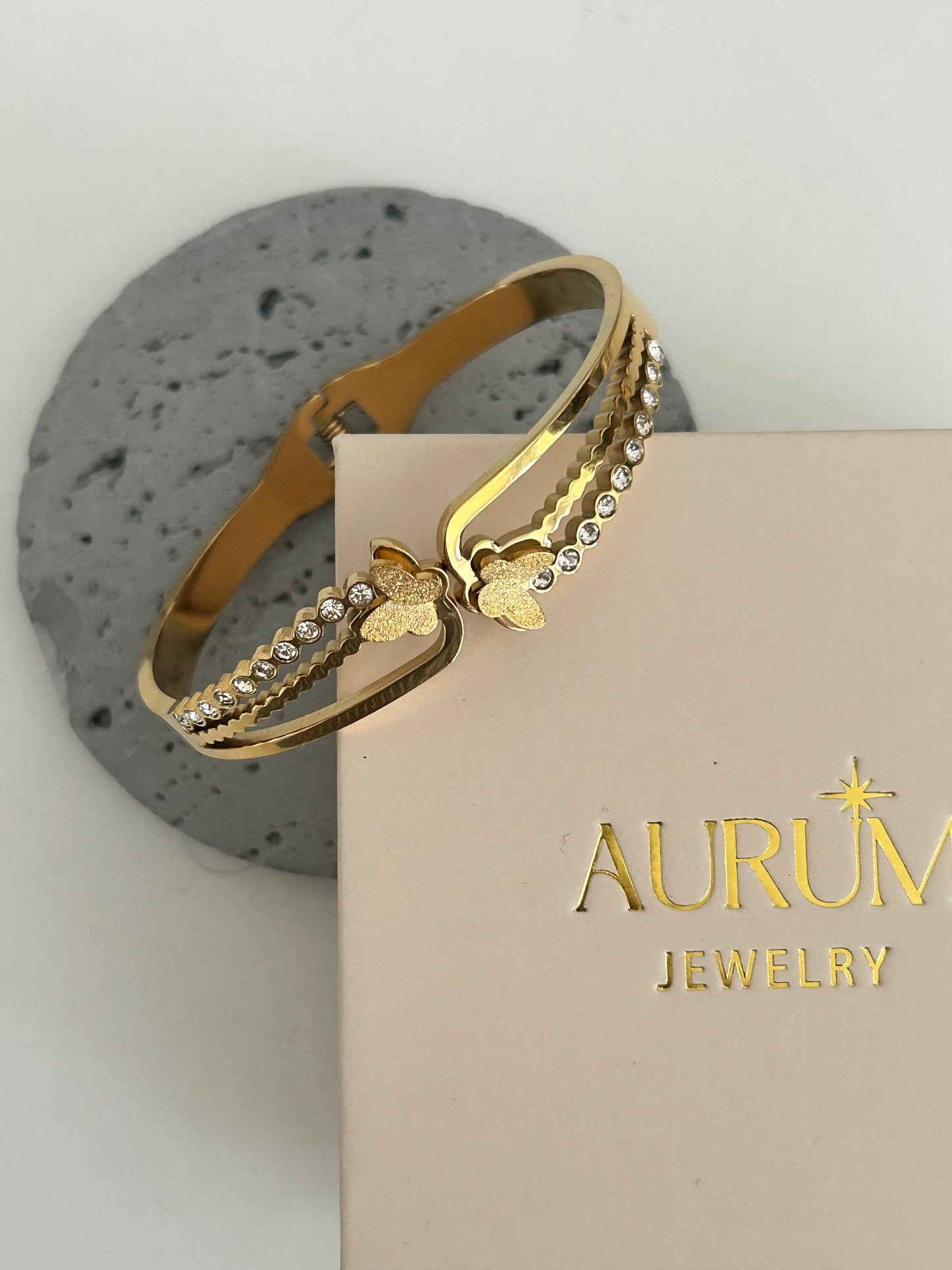 Solene bangle • Butterfly bangle