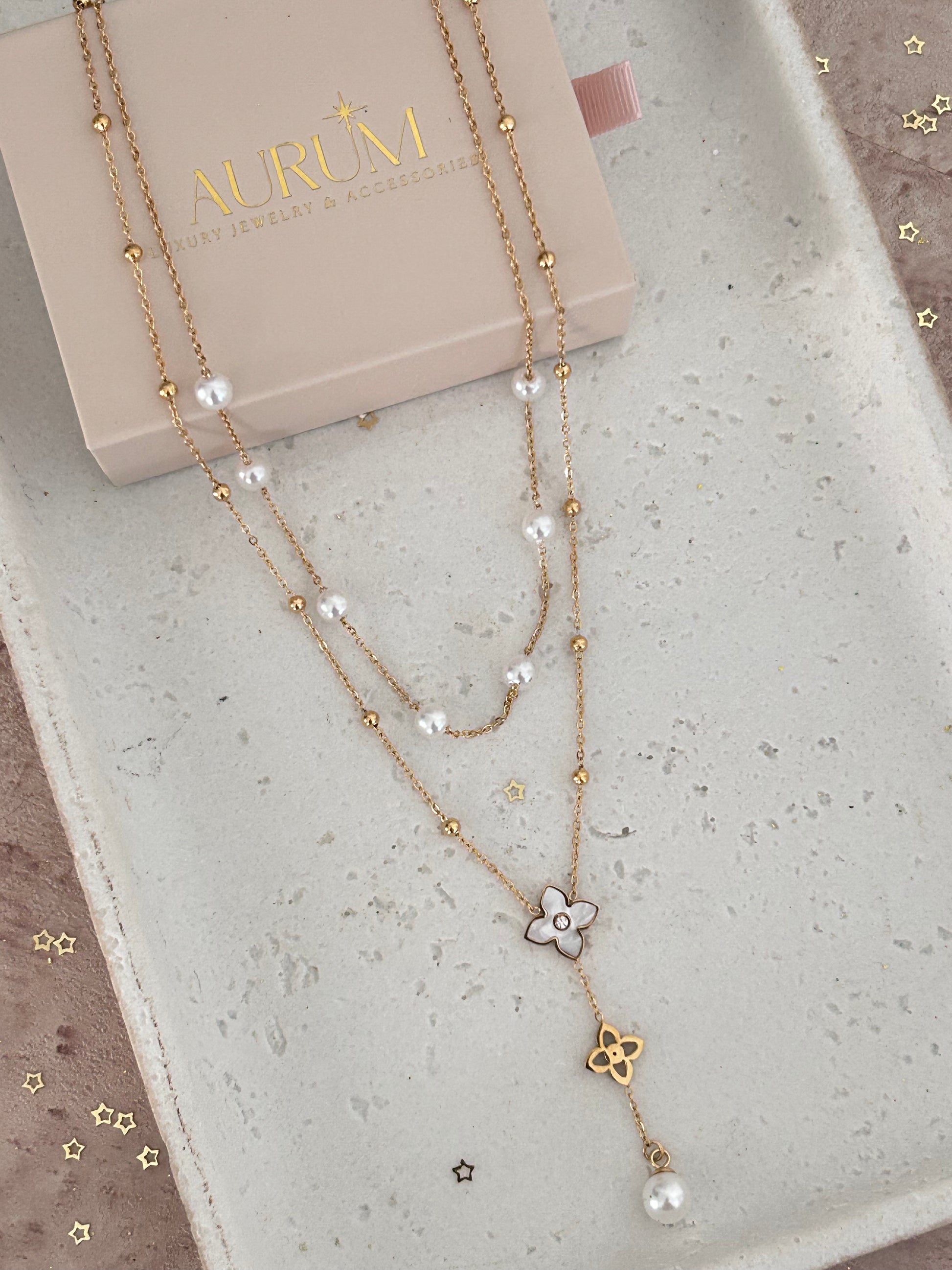 Aurum double layer pearl and clover necklace