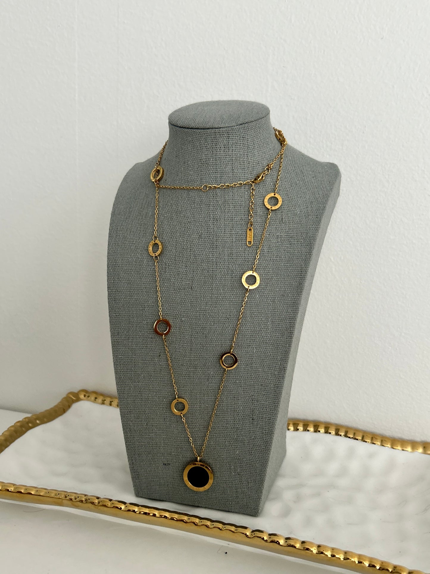 Amani  necklace • Long Circles Necklace