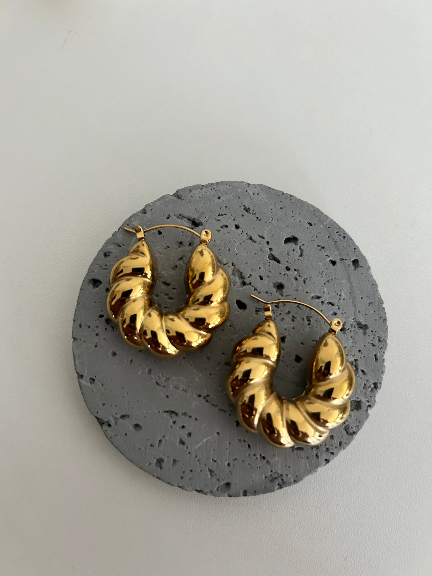 Wahida hoop earrings • Chunky Twisted Gold Hoop Earrings