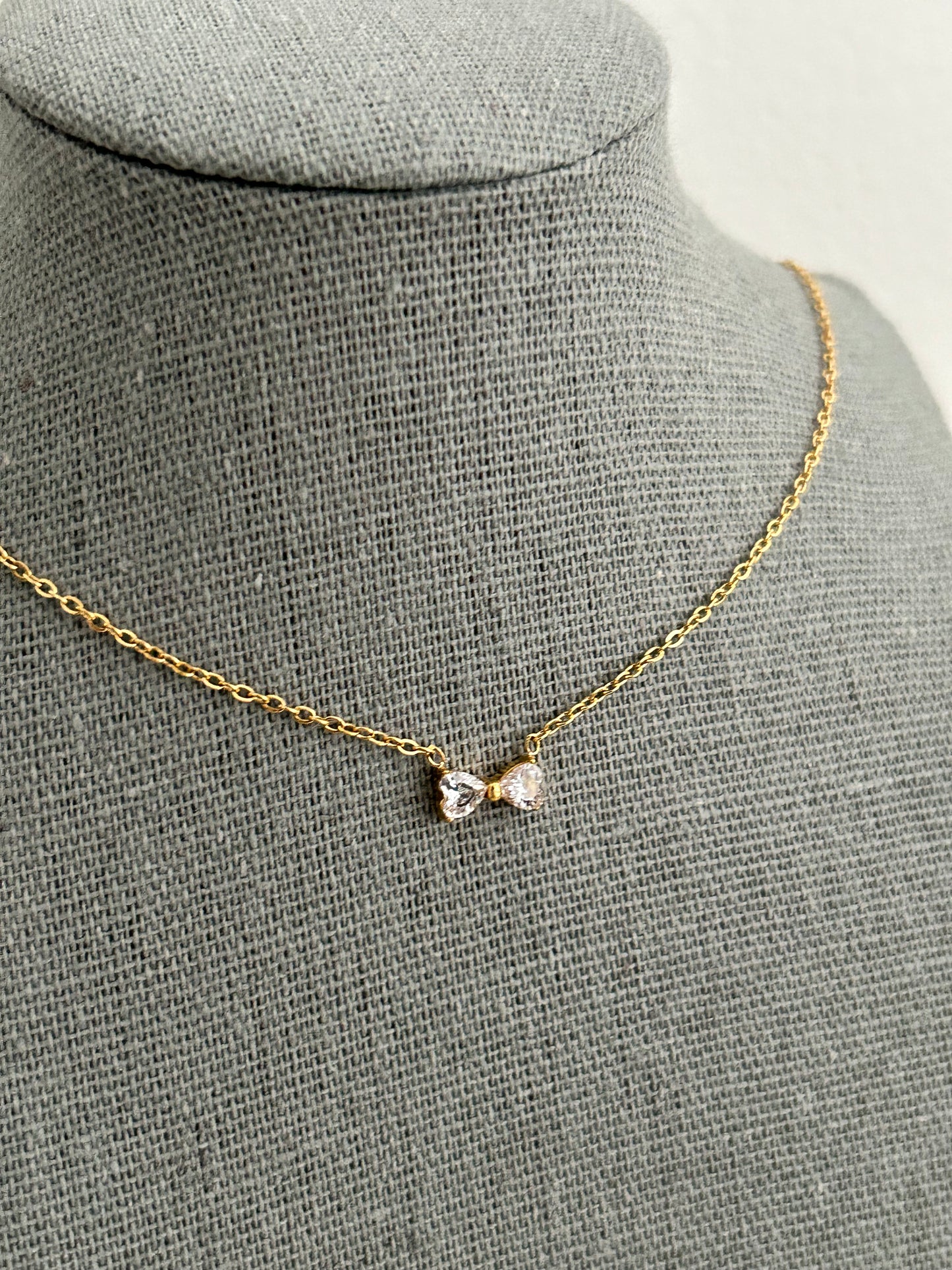 Bowtiful necklace • Dainty Bow Necklace