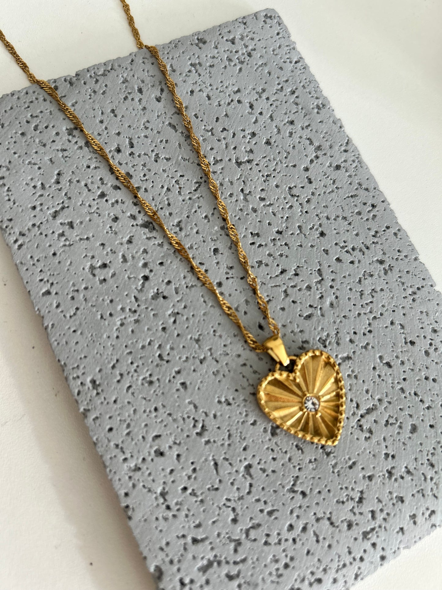 Everly Necklace • Heart Necklace