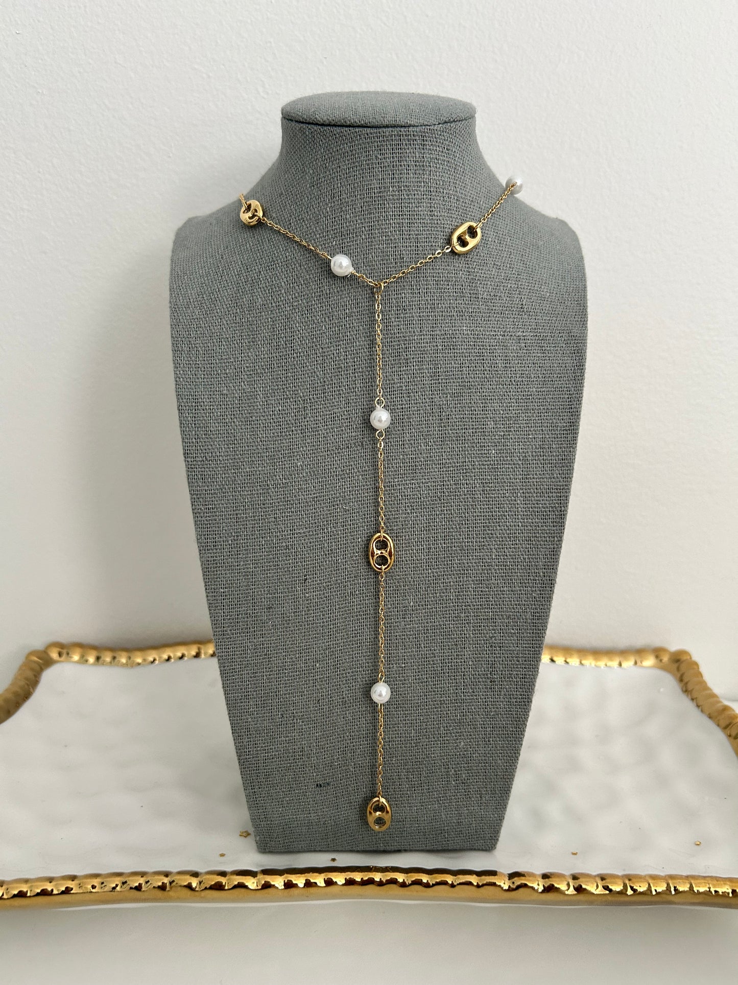 Elena necklace• Pearly Y necklace