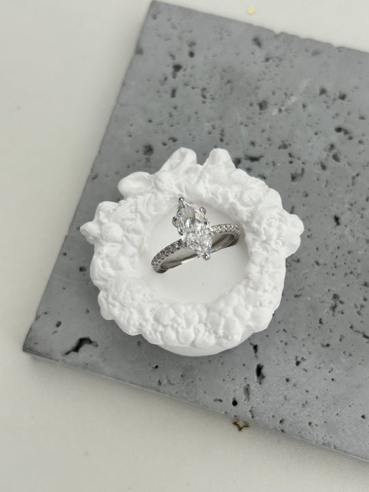 Vera ring • S925 ring