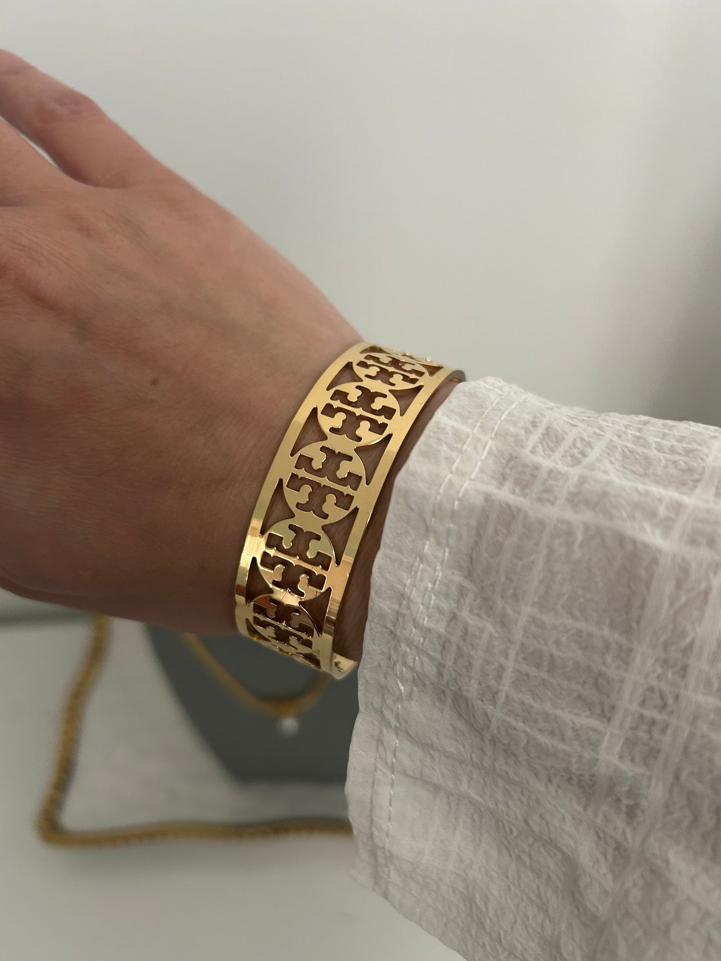Maham Cuff bangle • Adjustable cuff bangle