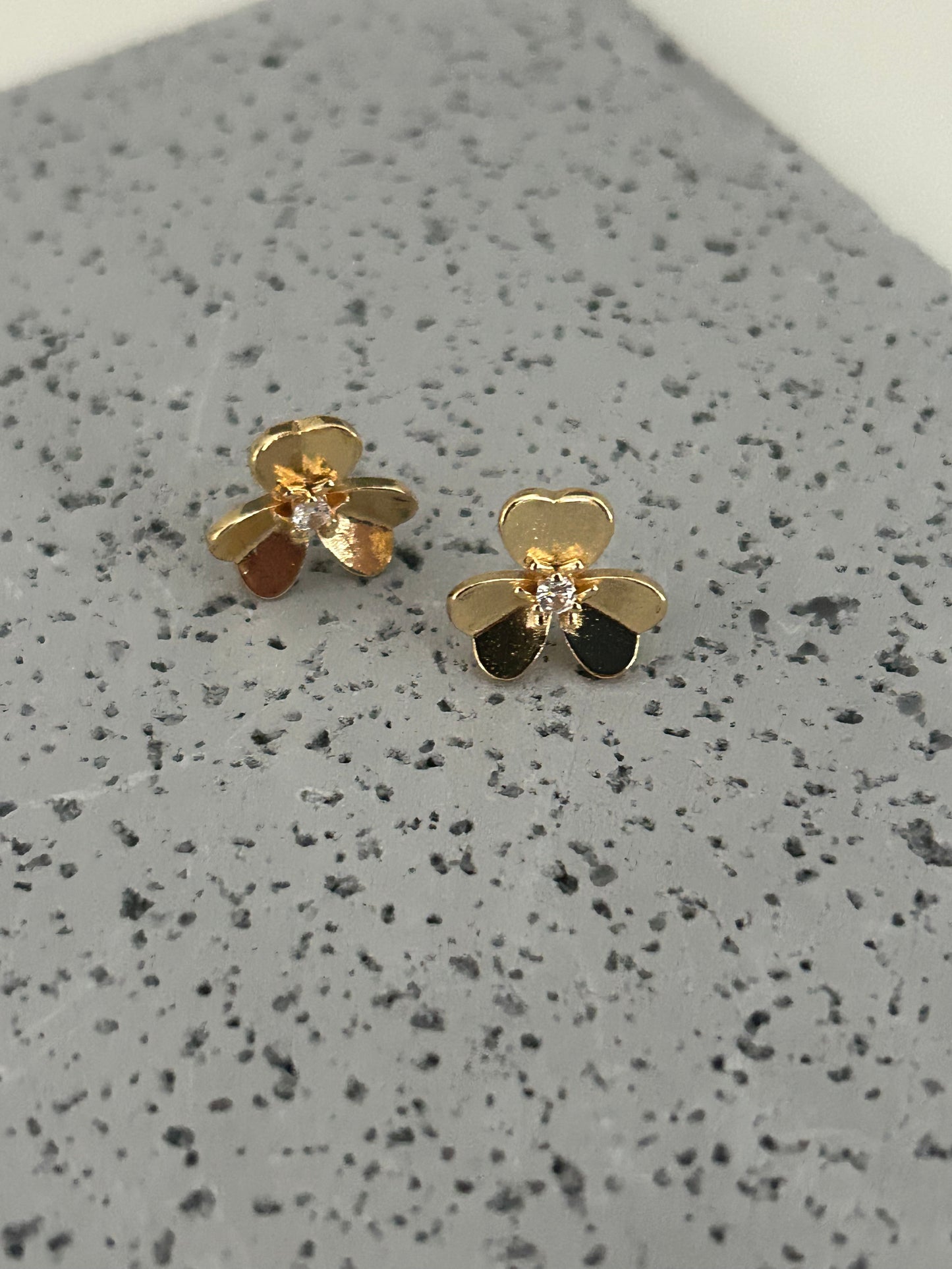 Ines earrings - Hope Clover Stud Earrings