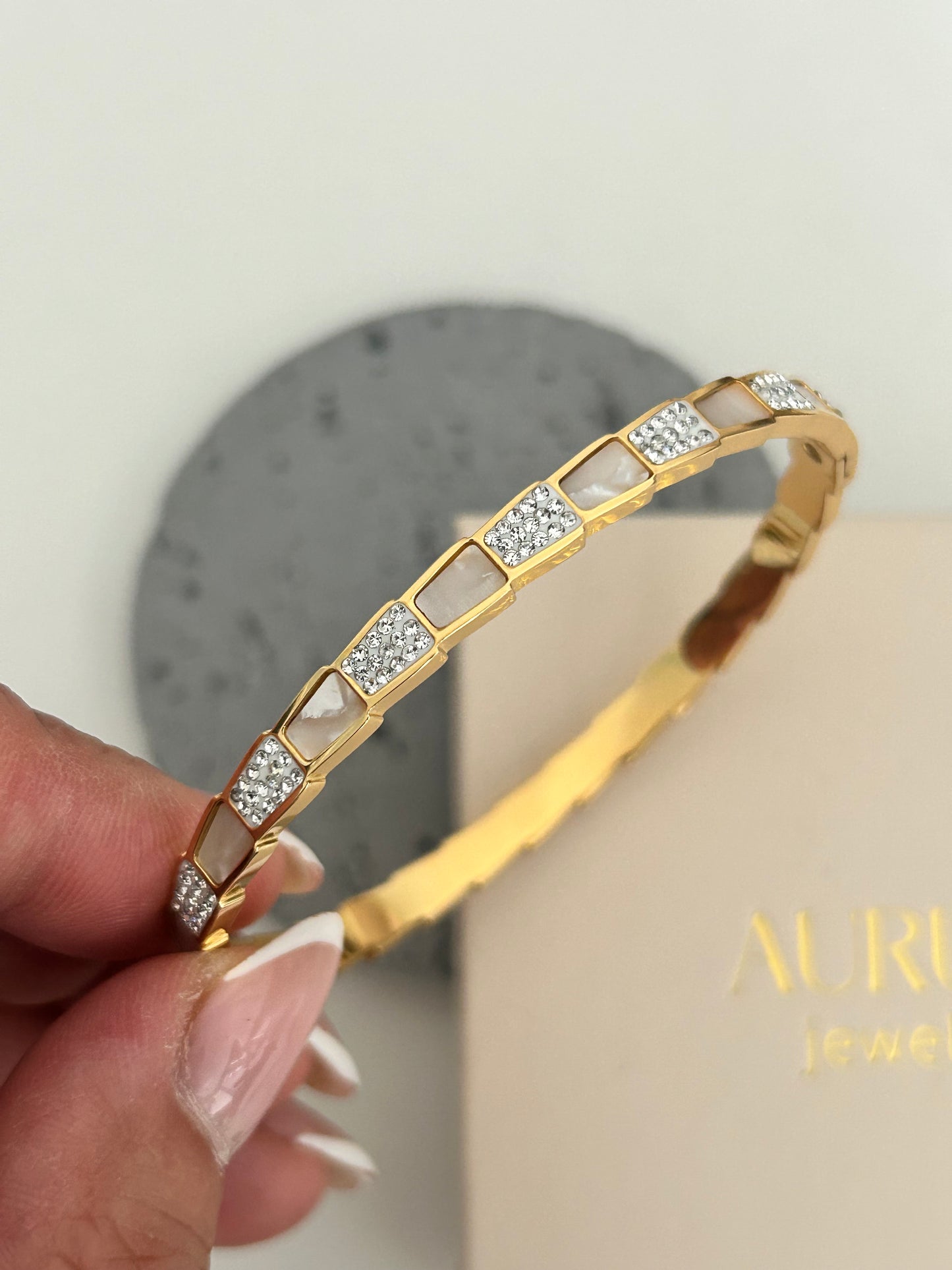 Maryam bangle