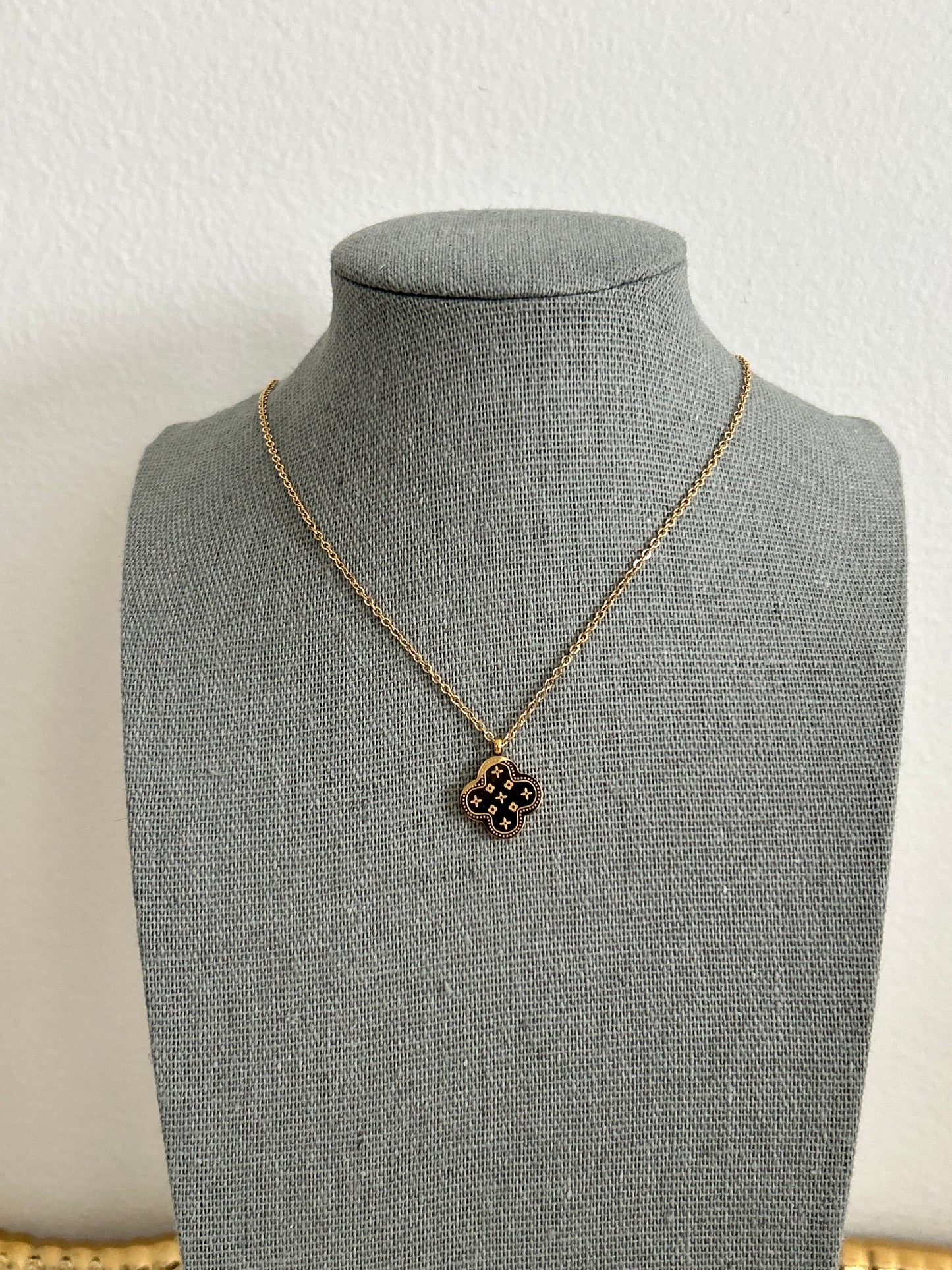 Cora necklace • Four Leaf Clover Necklace