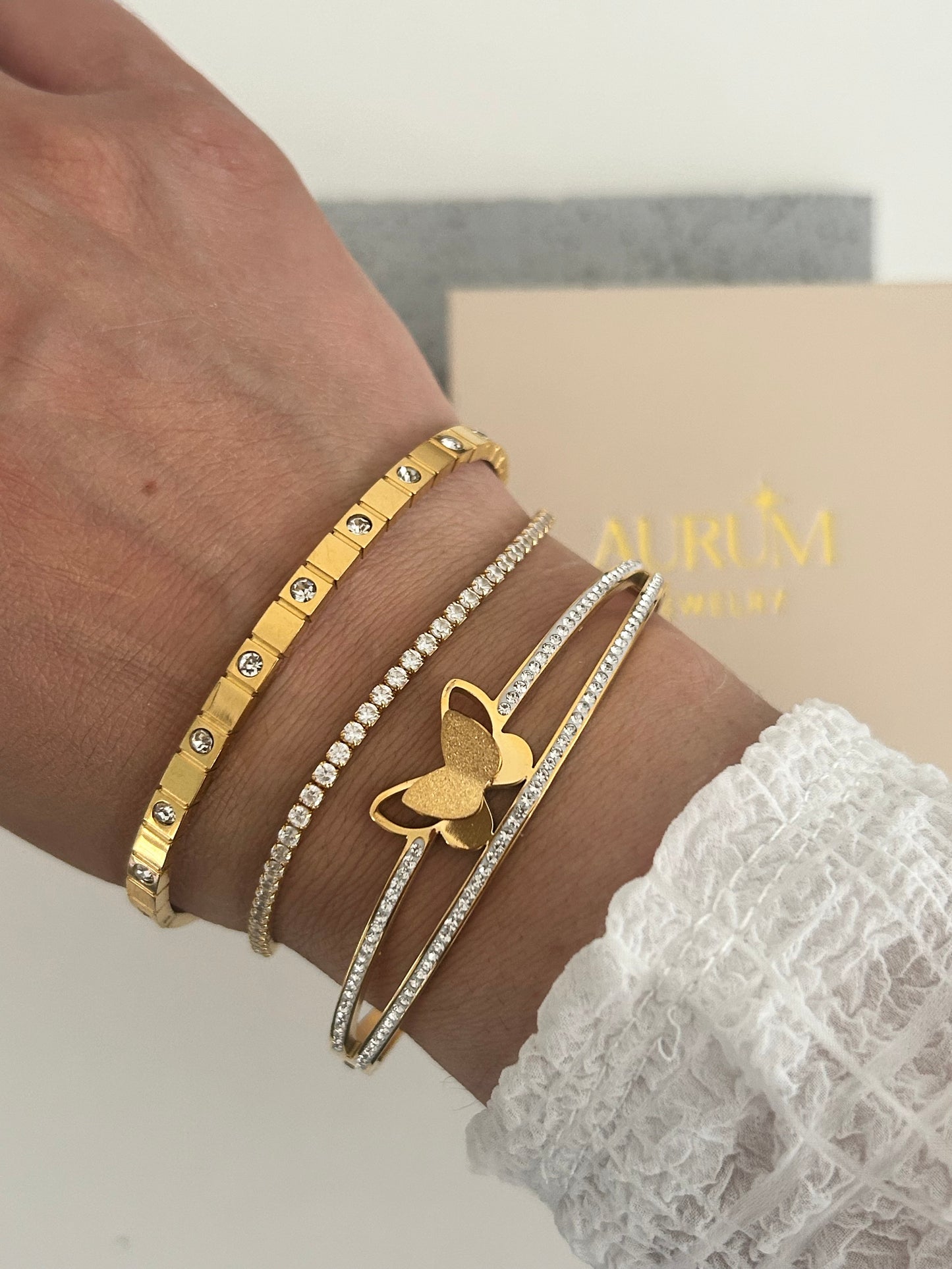 Liora bangle • Butterly bangle