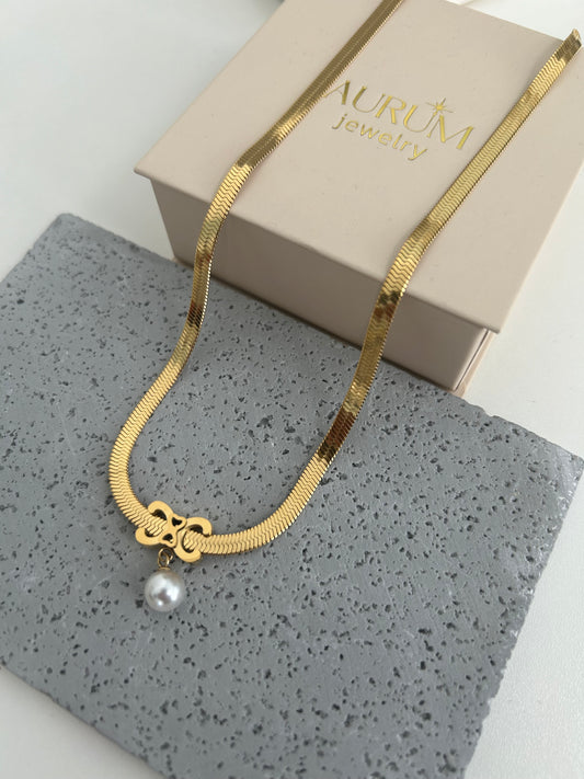 Haniya necklace