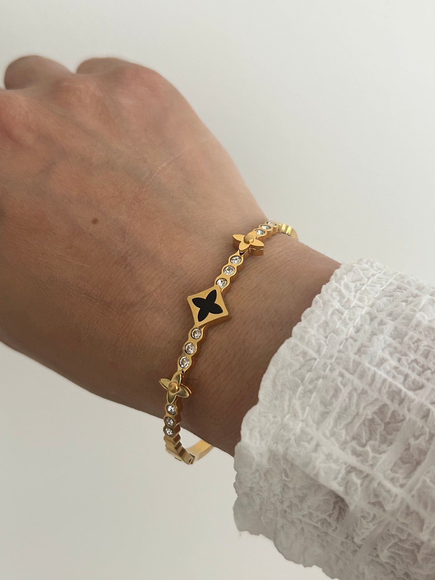 Azalea bangle