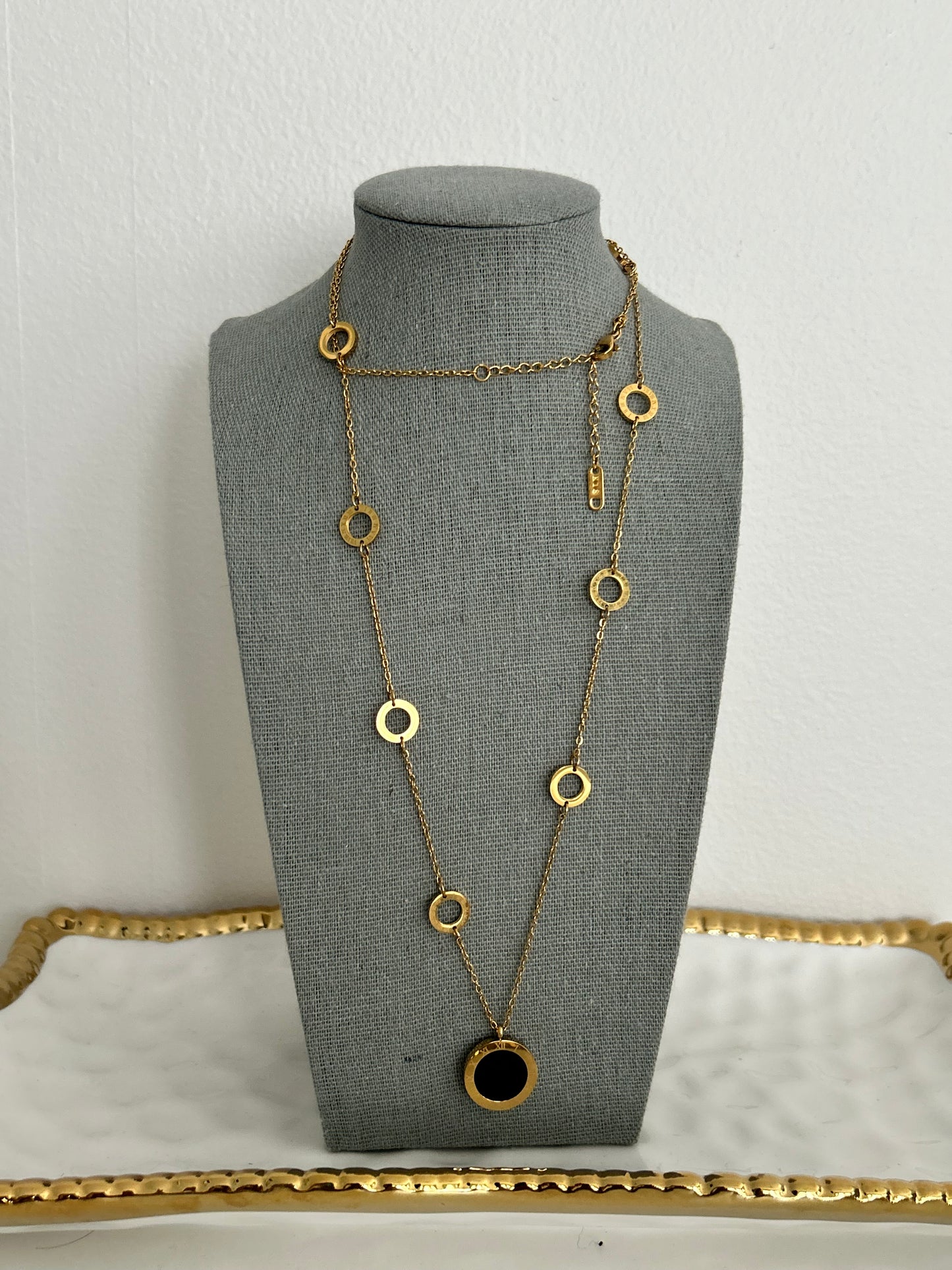 Amani  necklace • Long Circles Necklace