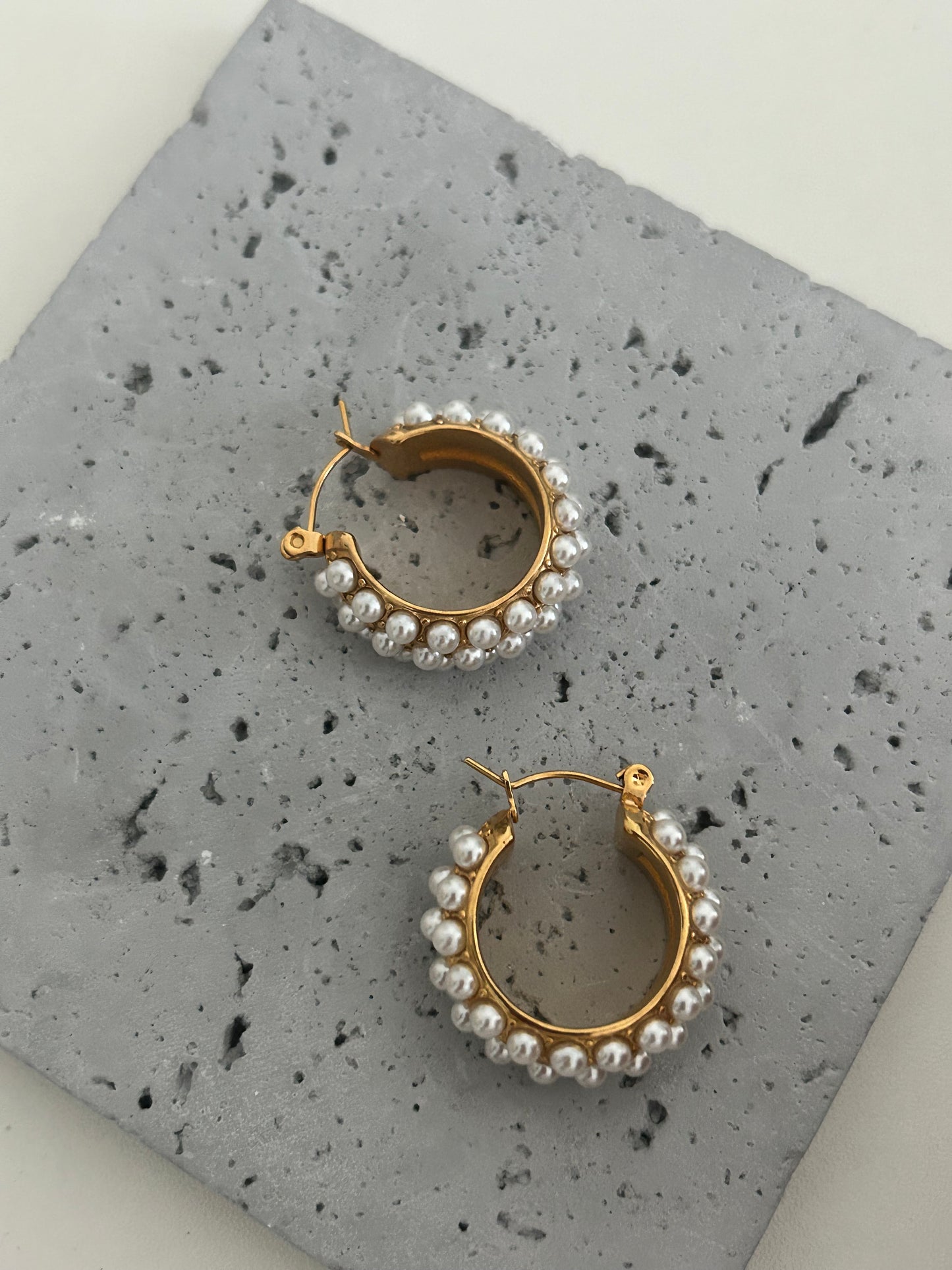 Komal Hoop Earrings