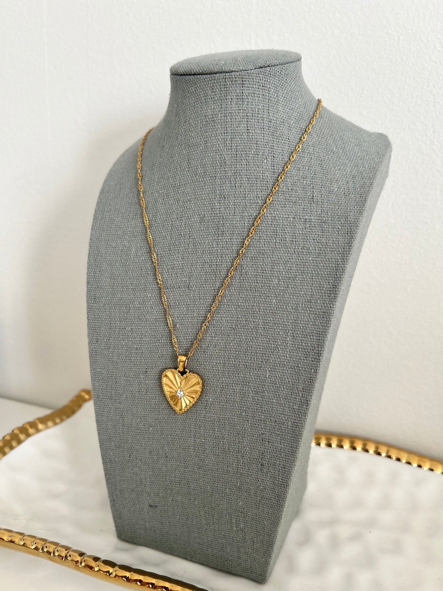 Everly Necklace • Heart Necklace