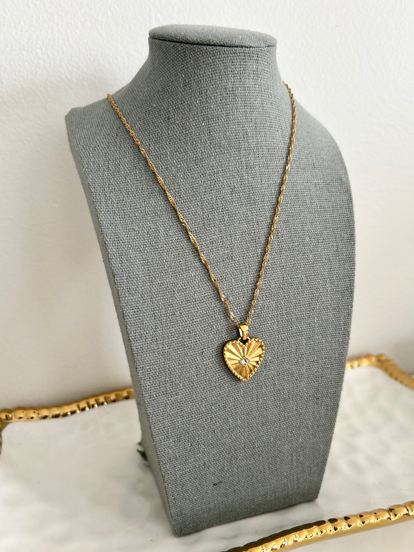 Everly Necklace • Heart Necklace