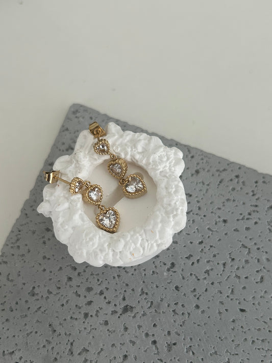 Laiha dainty heart earrings