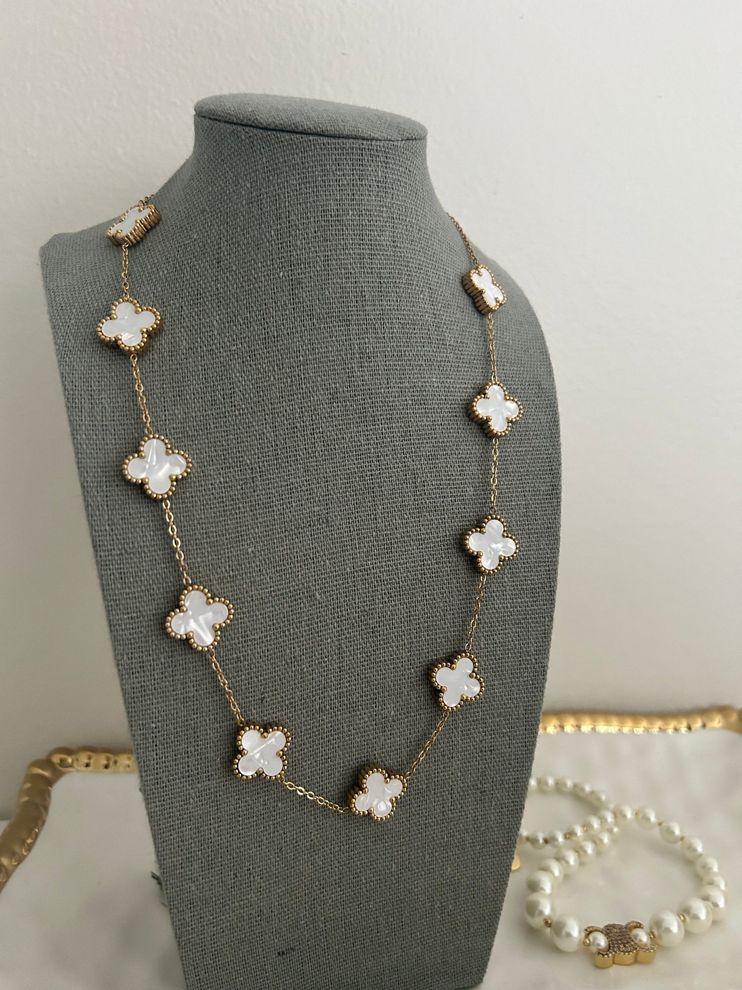 Alissa Necklace • all over lucky Clover Necklace