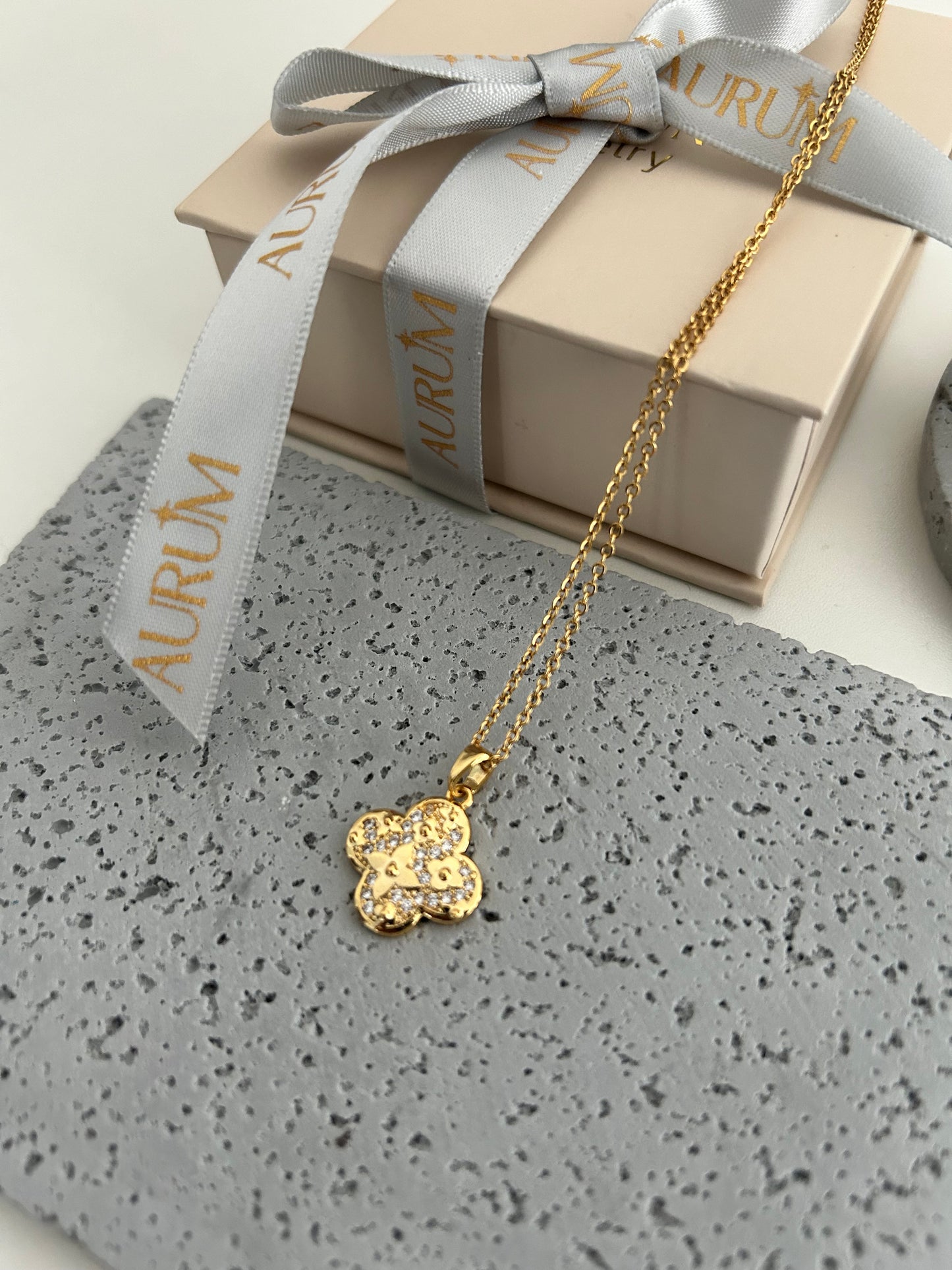 Anmol Necklace • Sparkle Bliss Clover Necklace