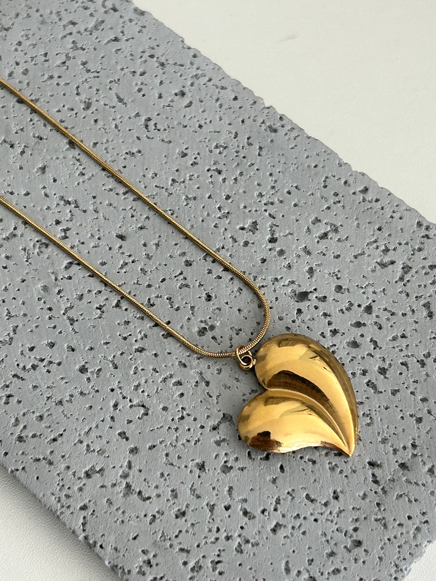 Tania Necklace • Heart necklace