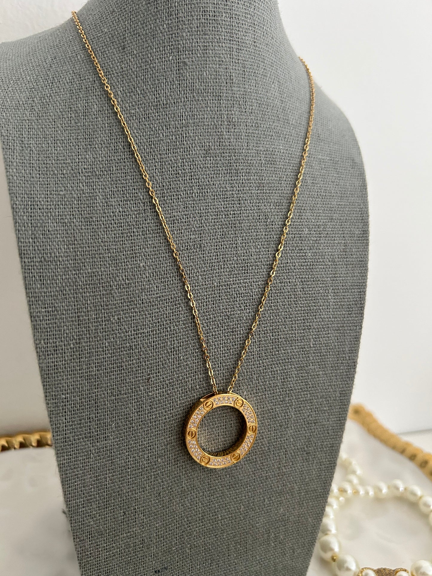 Laya necklace