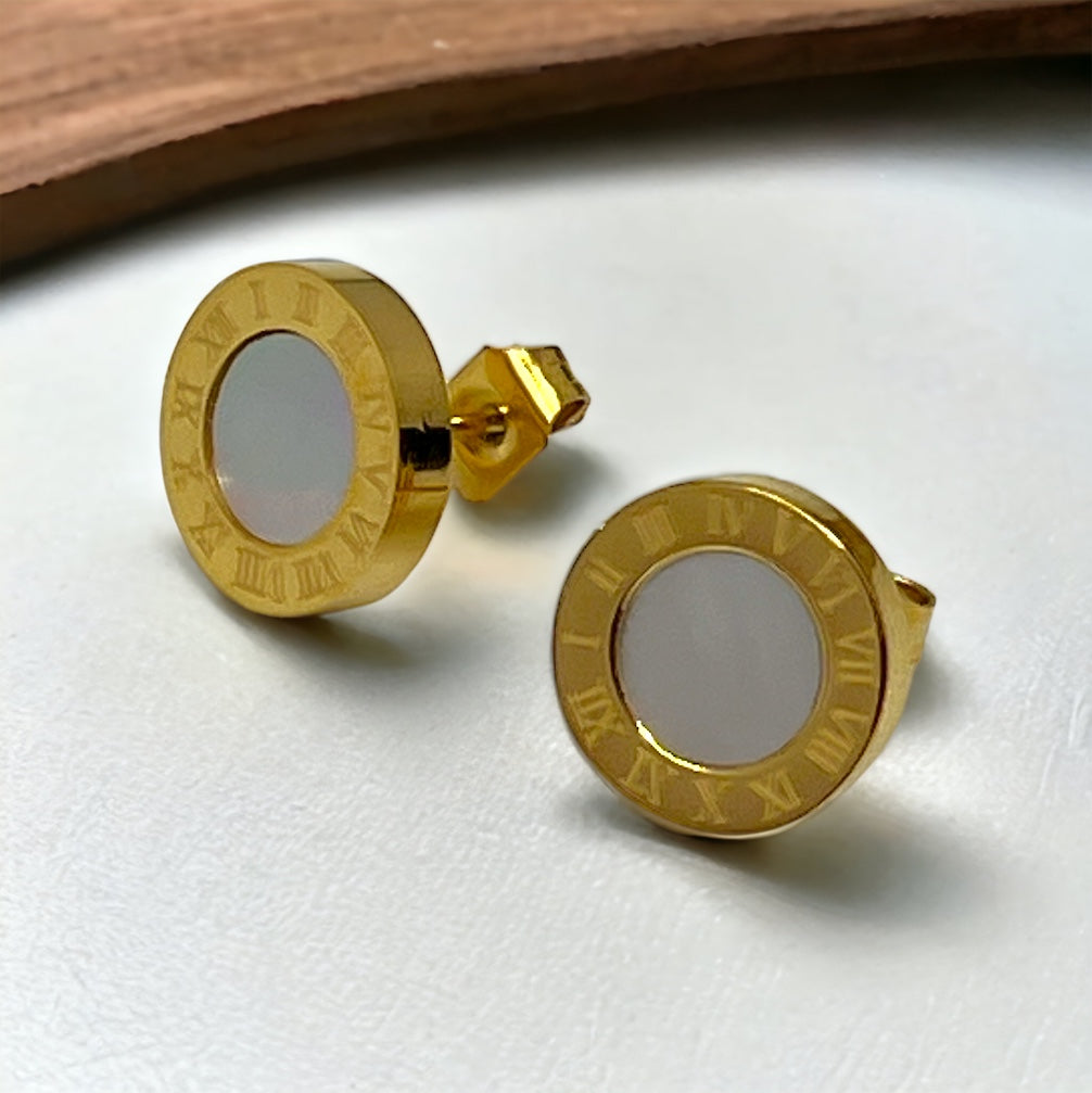 Romana earrings • Roman numbers studs