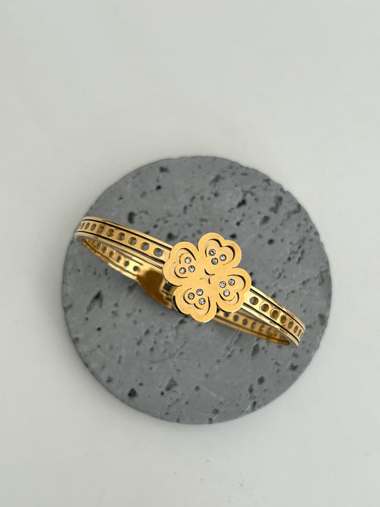 Faiqa bangle • Clover Bangle