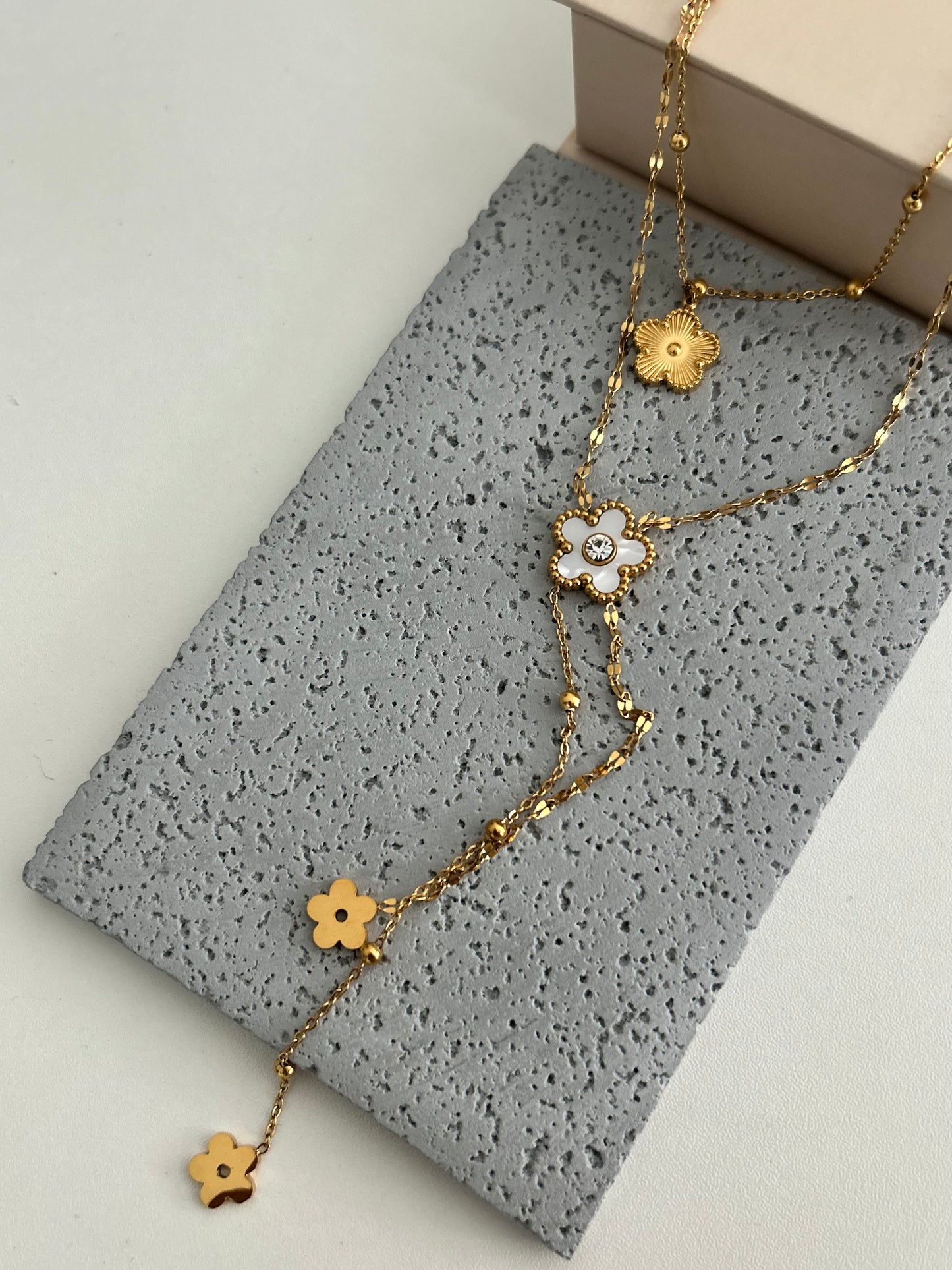 Munira necklace • Double layered lariat flower necklace